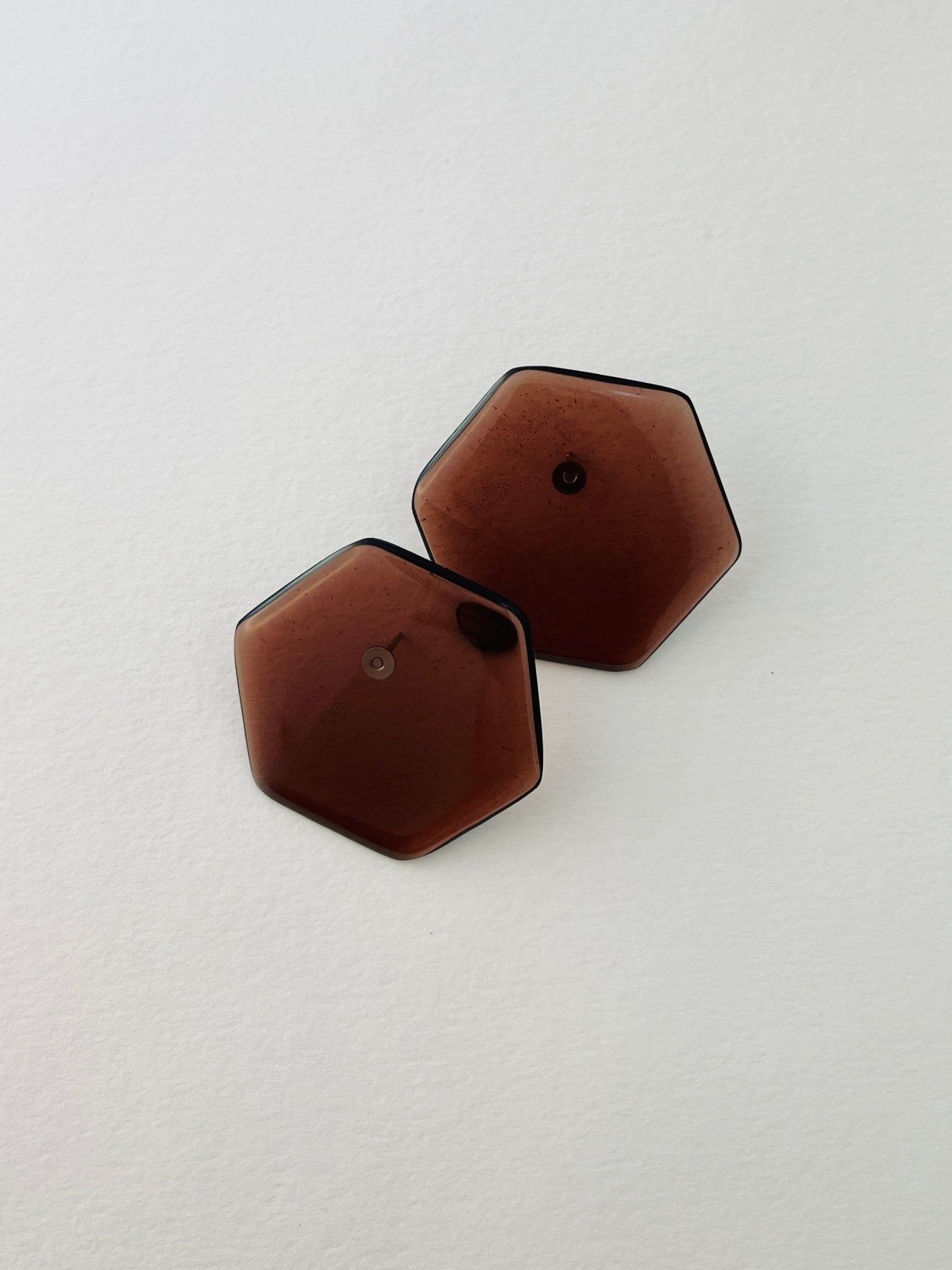 Back to the 60's - Hexagonal - Brown - CiceroniEarringsShivani Vaishnavi