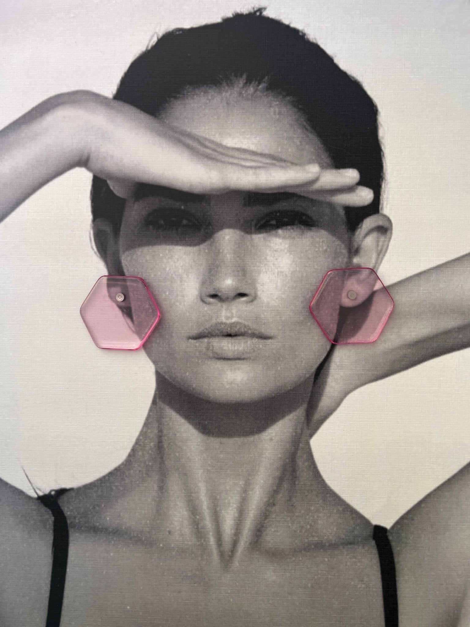 Back to the 60's - Hexagonal - Pink - CiceroniEarringsShivani Vaishnavi