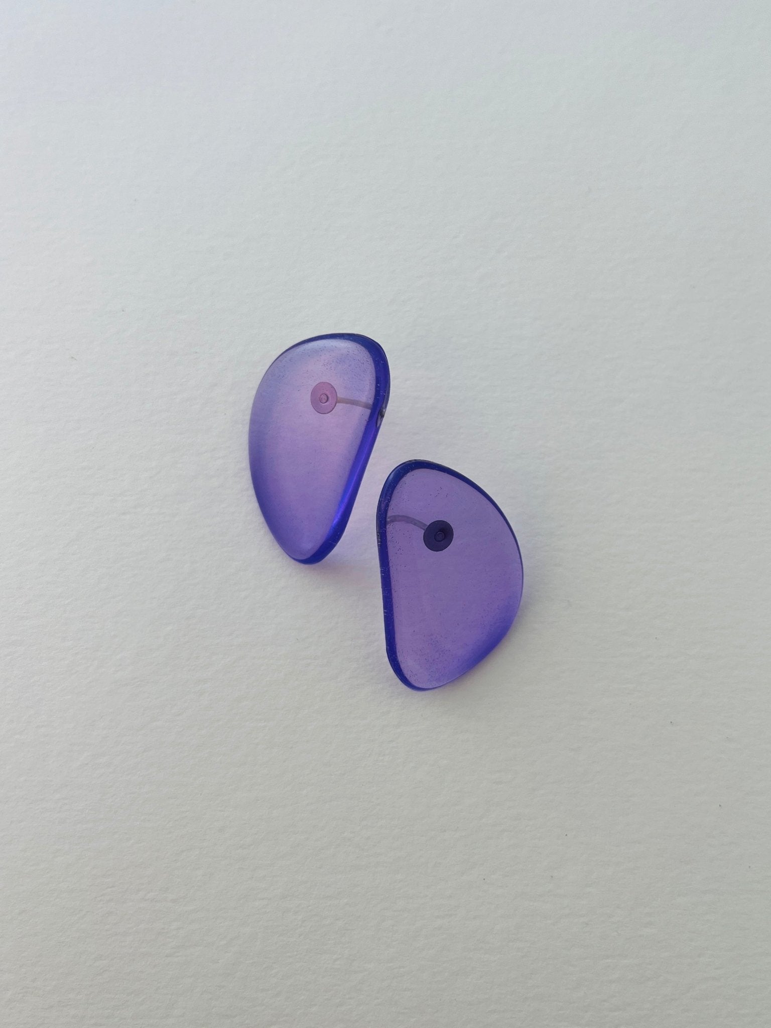 Back to the 60's - Pebble - Purple - CiceroniEarringsShivani Vaishnavi