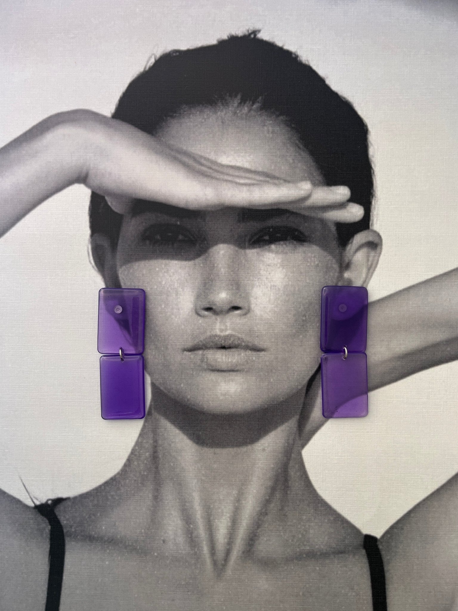Back to the 60's - Square - Purple - CiceroniEarringsShivani Vaishnavi