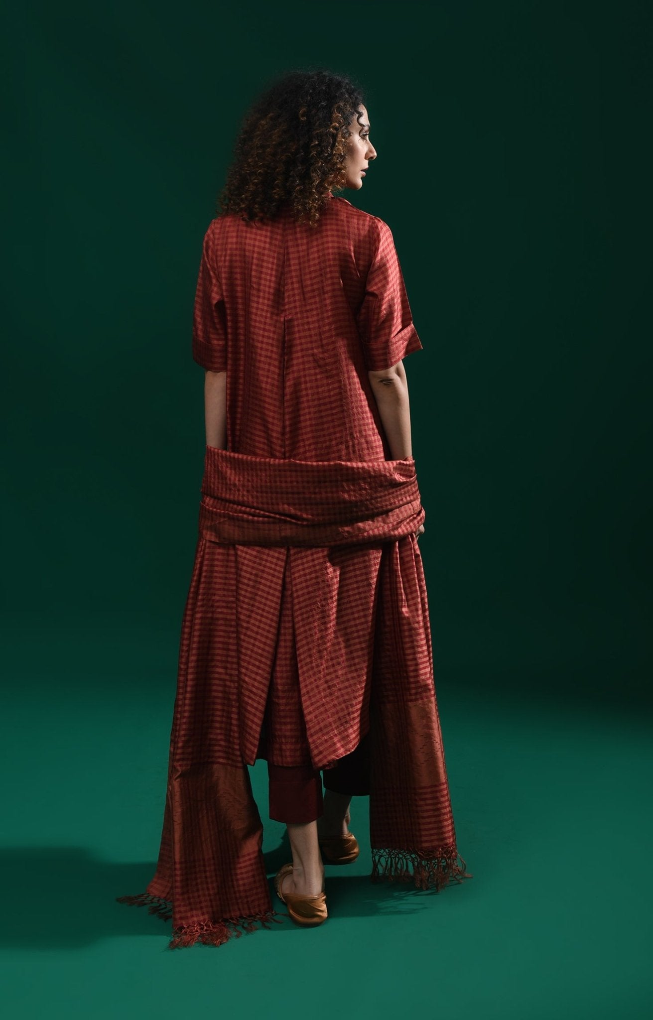 Bangalore Silk Plaid Co - Ord Set with Silk Jamdani Dupatta (Set of 3) - Maroon - CiceroniKurta Set, Festive WearHiranya