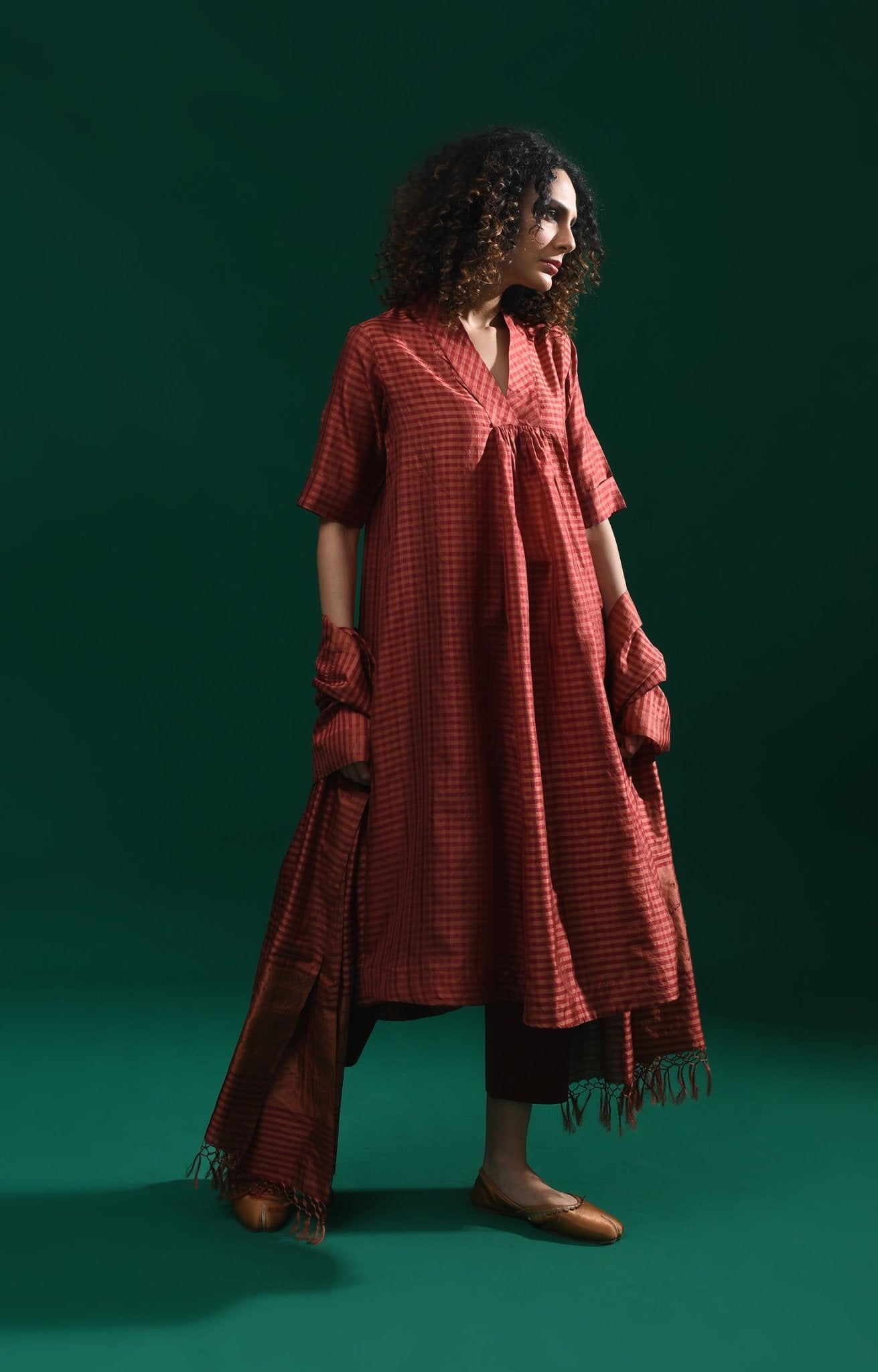 Bangalore Silk Plaid Co - Ord Set with Silk Jamdani Dupatta (Set of 3) - Maroon - CiceroniKurta Set, Festive WearHiranya