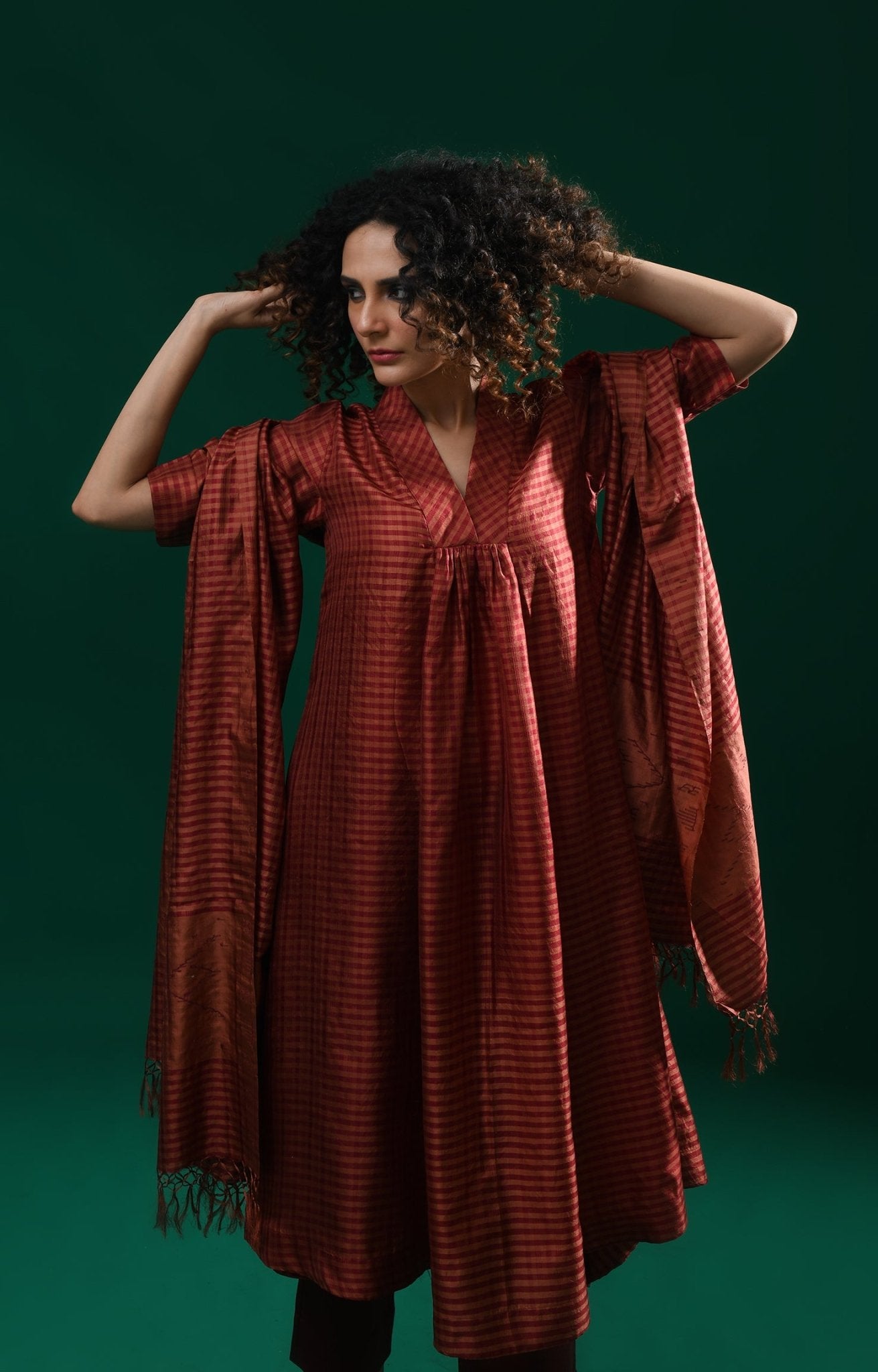 Bangalore Silk Plaid Co - Ord Set with Silk Jamdani Dupatta (Set of 3) - Maroon - CiceroniKurta Set, Festive WearHiranya