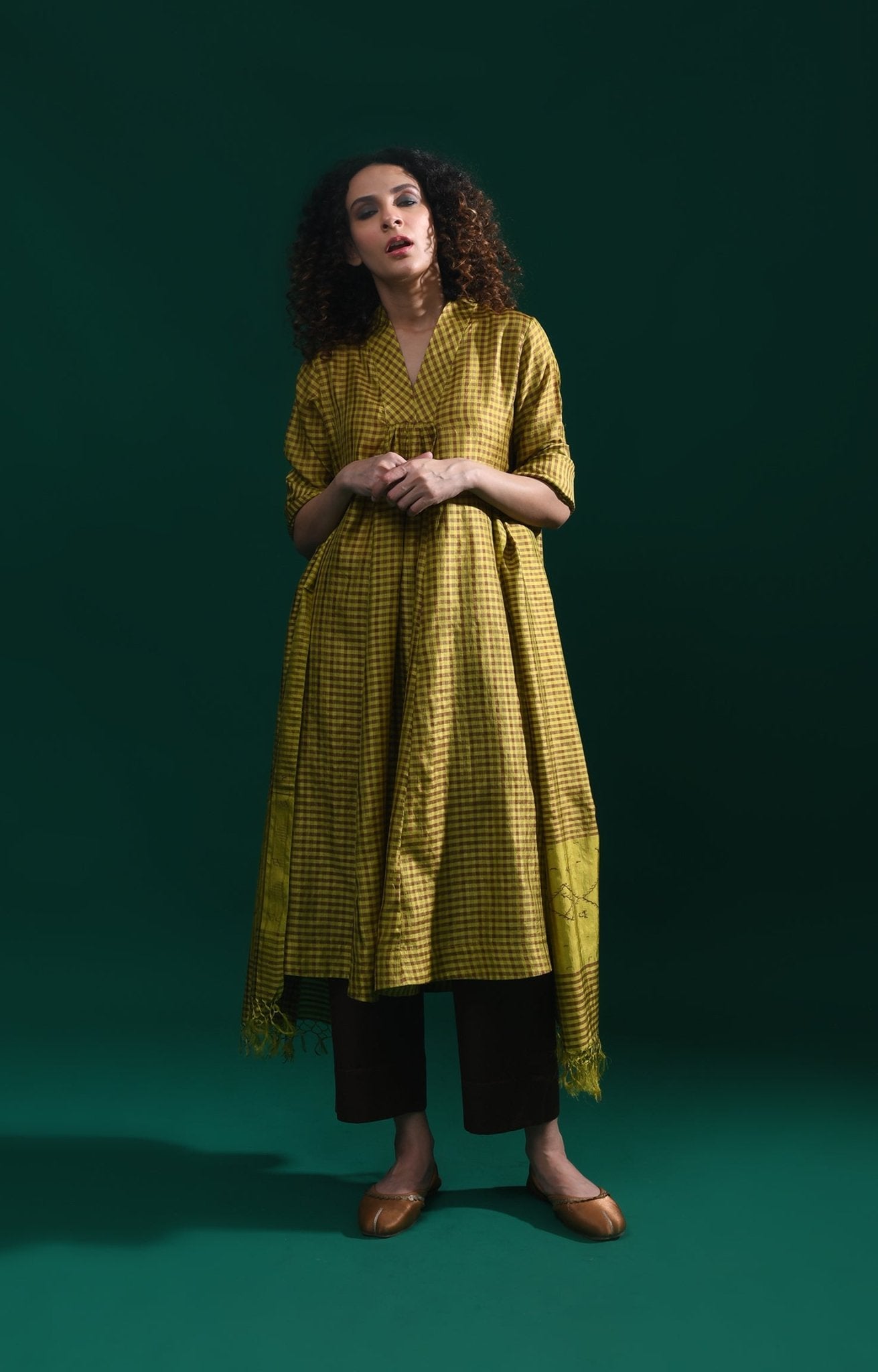 Bangalore Silk Plaid Co - Ord Set with Silk Jamdani Dupatta (Set of 3) - Mustard & Brown - CiceroniKurta Set, Festive WearHiranya