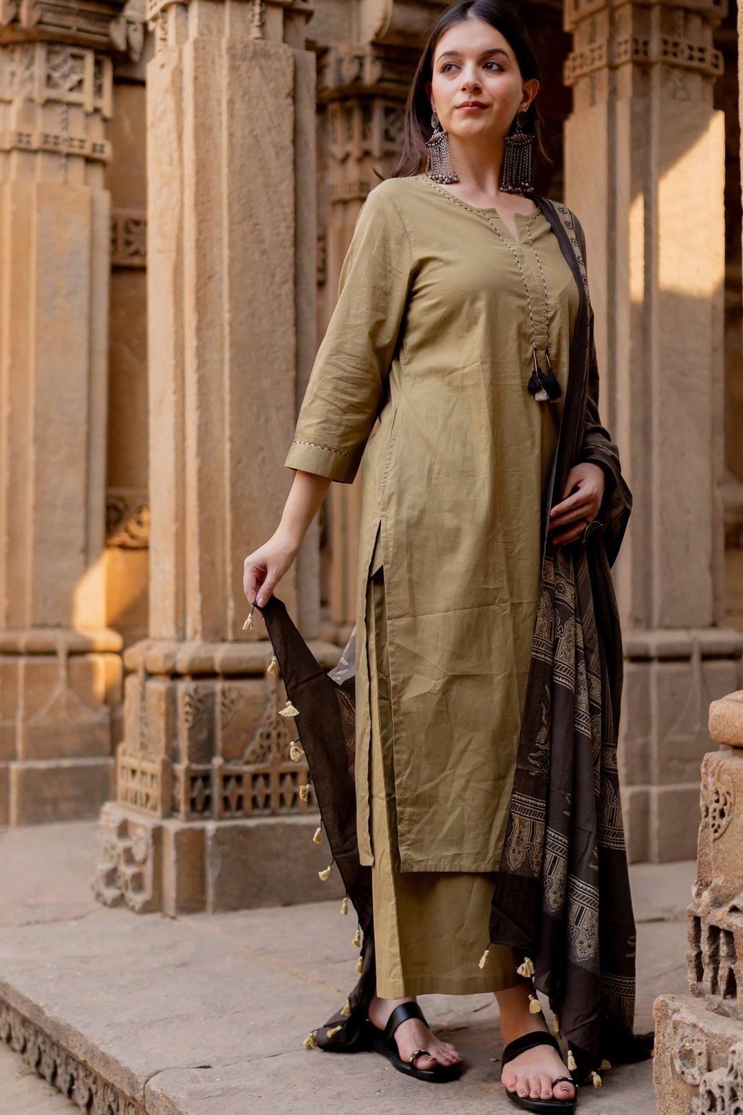 Banni Clay Kurta Set with Ajrakh Dupatta - CiceroniKurta Set, Everyday WearMaidaan