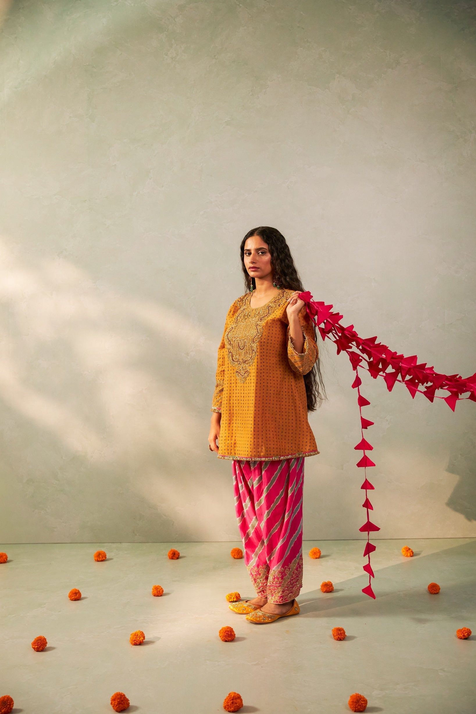 Basanti Bahaar Embroidered Kurta Set- Set of 2 - CiceroniKurta Set, Festive WearPants and Pajamas