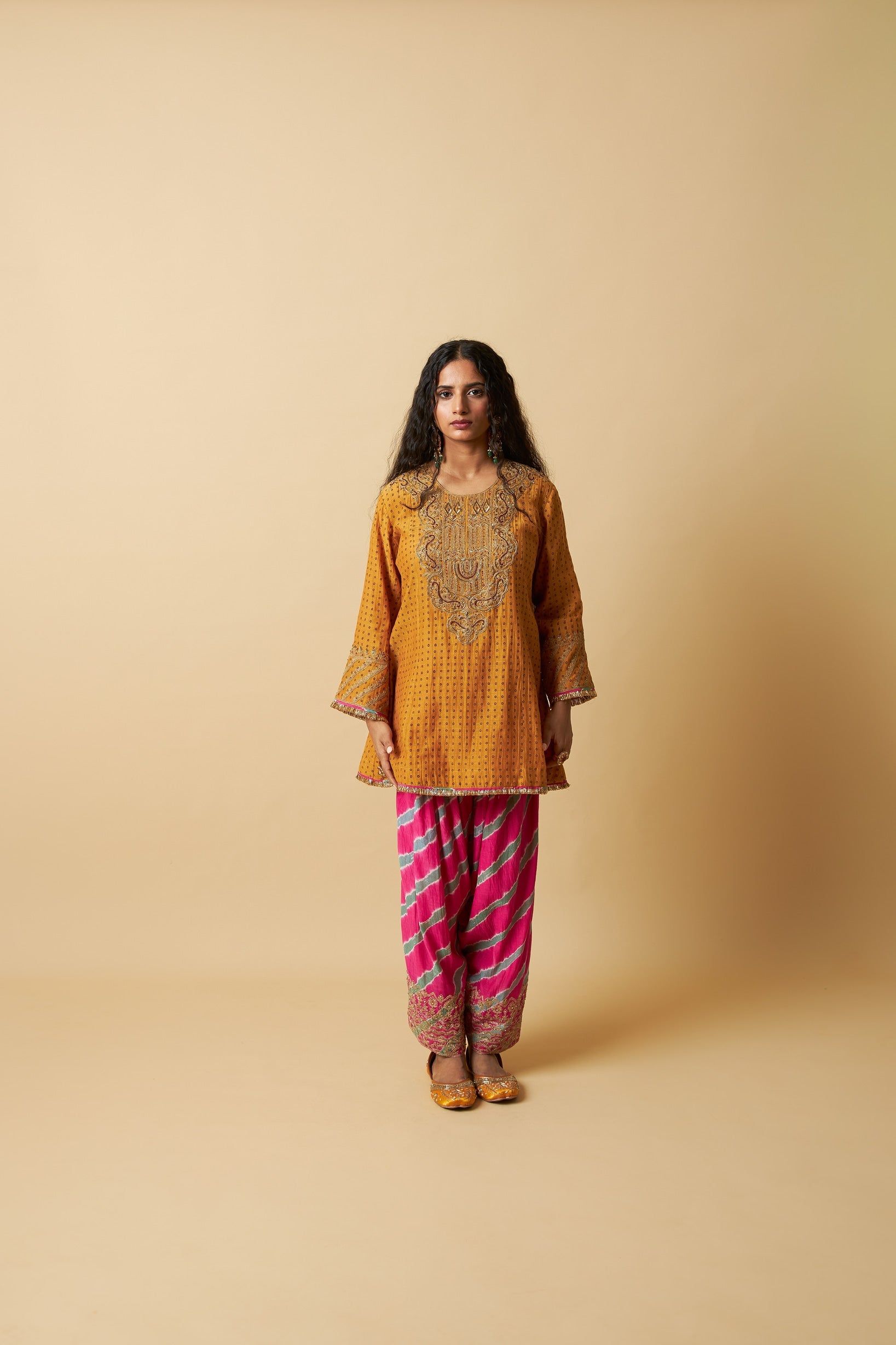 Basanti Bahaar Embroidered Kurta Set- Set of 2 - CiceroniKurta Set, Festive WearPants and Pajamas