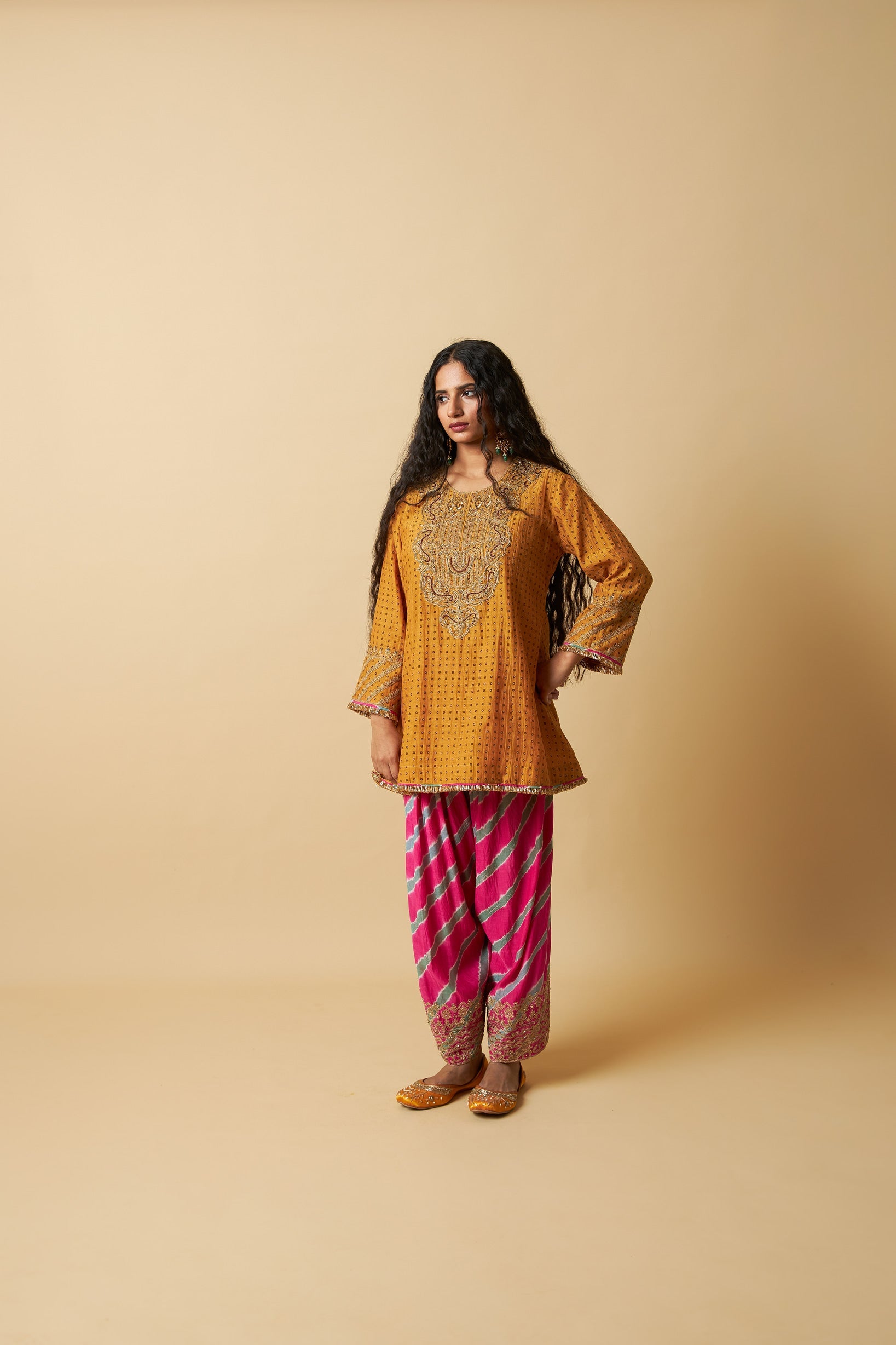 Basanti Bahaar Embroidered Kurta Set- Set of 2 - CiceroniKurta Set, Festive WearPants and Pajamas