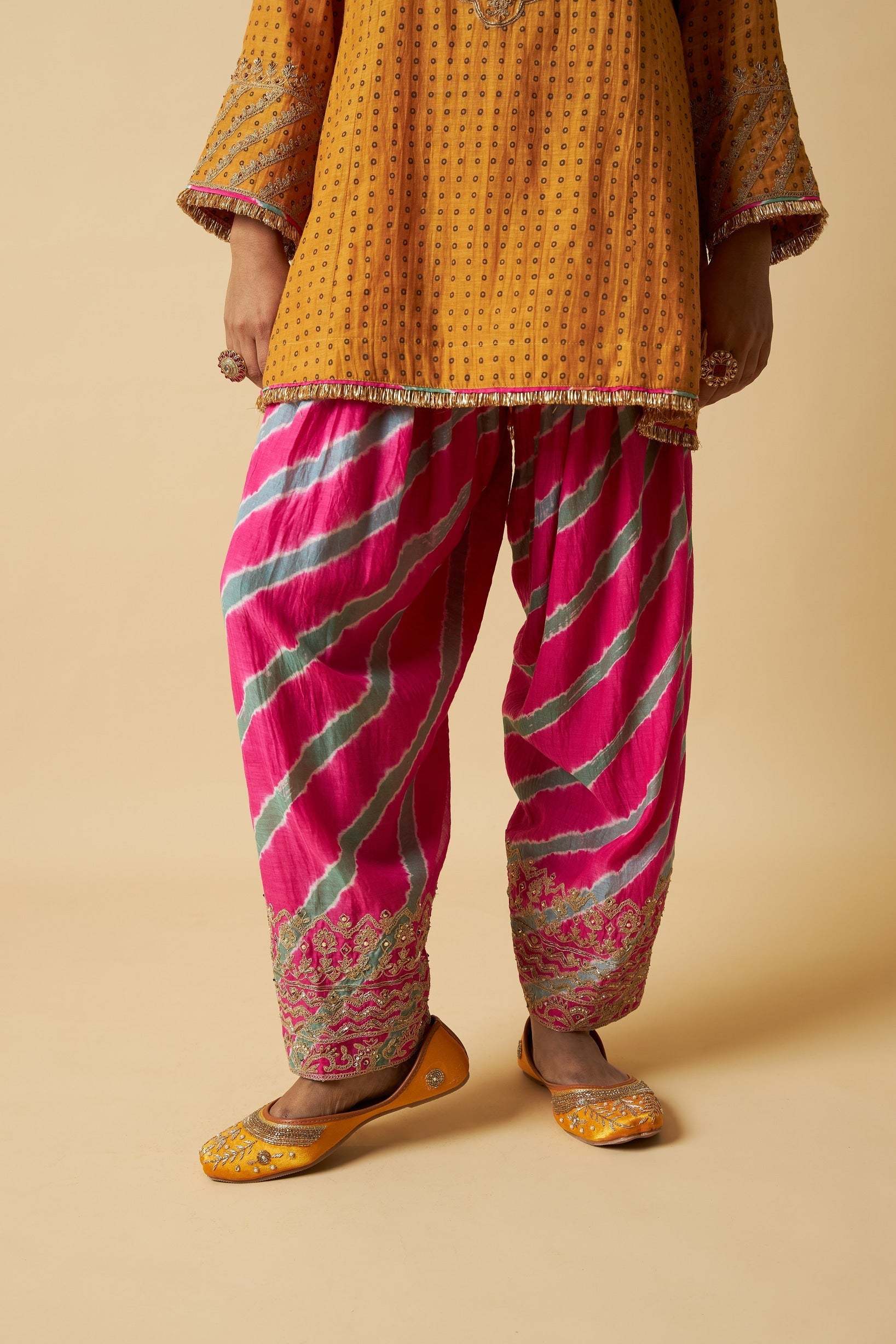 Basanti Bahaar Embroidered Kurta Set- Set of 3 - CiceroniKurta Set, Festive WearPants and Pajamas