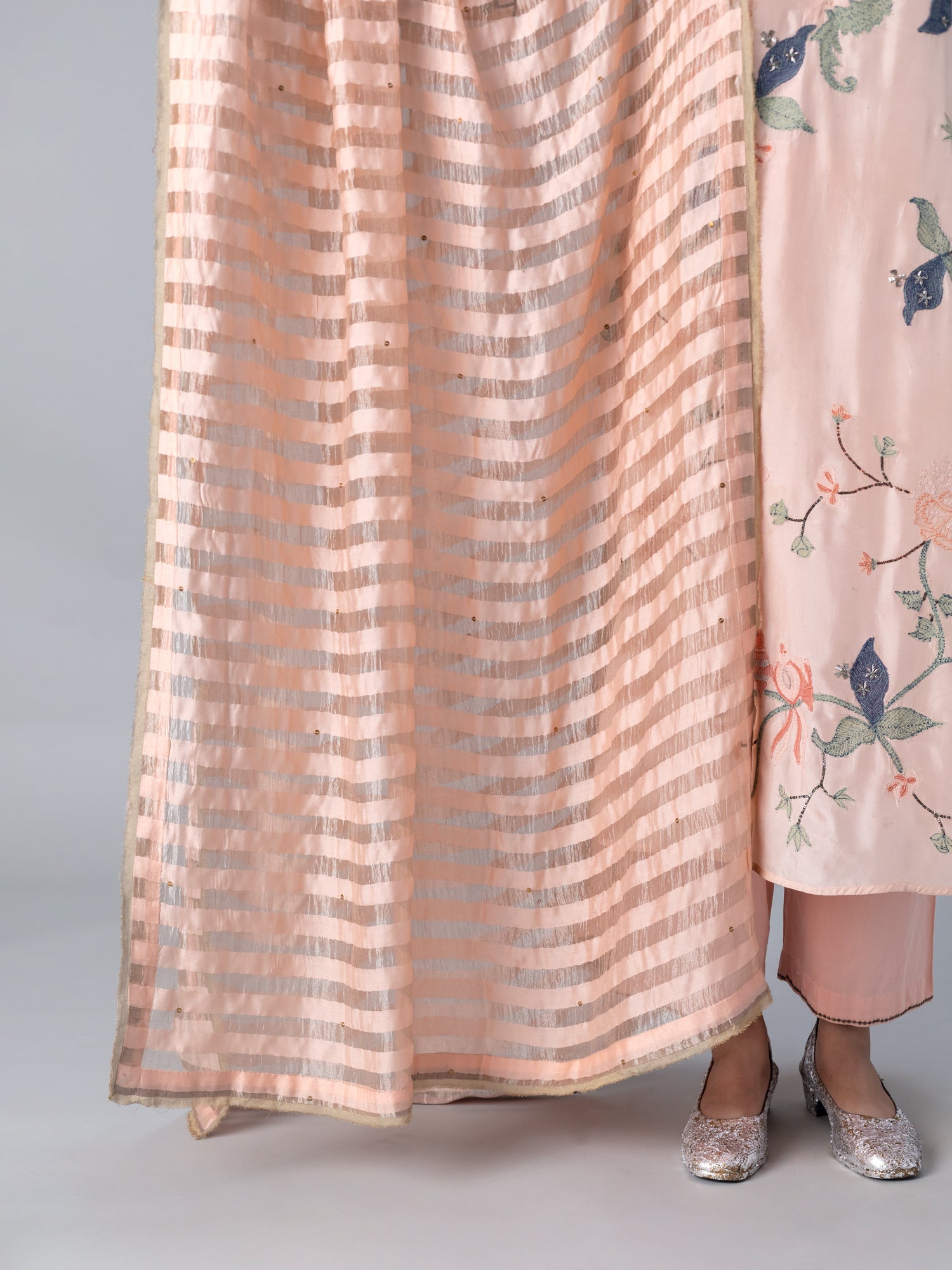 Bela Peach Dupatta - CiceroniDupattaShades of India