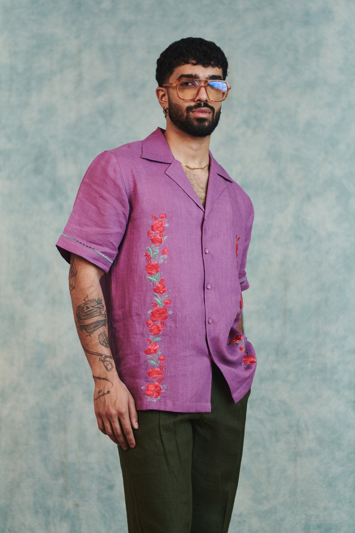 Berry Linen Embroidered Men's Camp Collar Shirt - CiceroniMen ShirtsSaphed