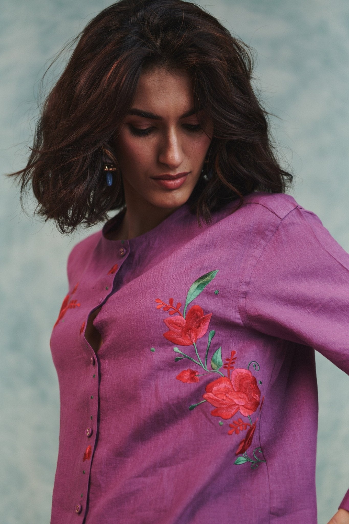 Berry Linen Embroidered Round Hem Shirt - CiceroniWomen ShirtsSaphed