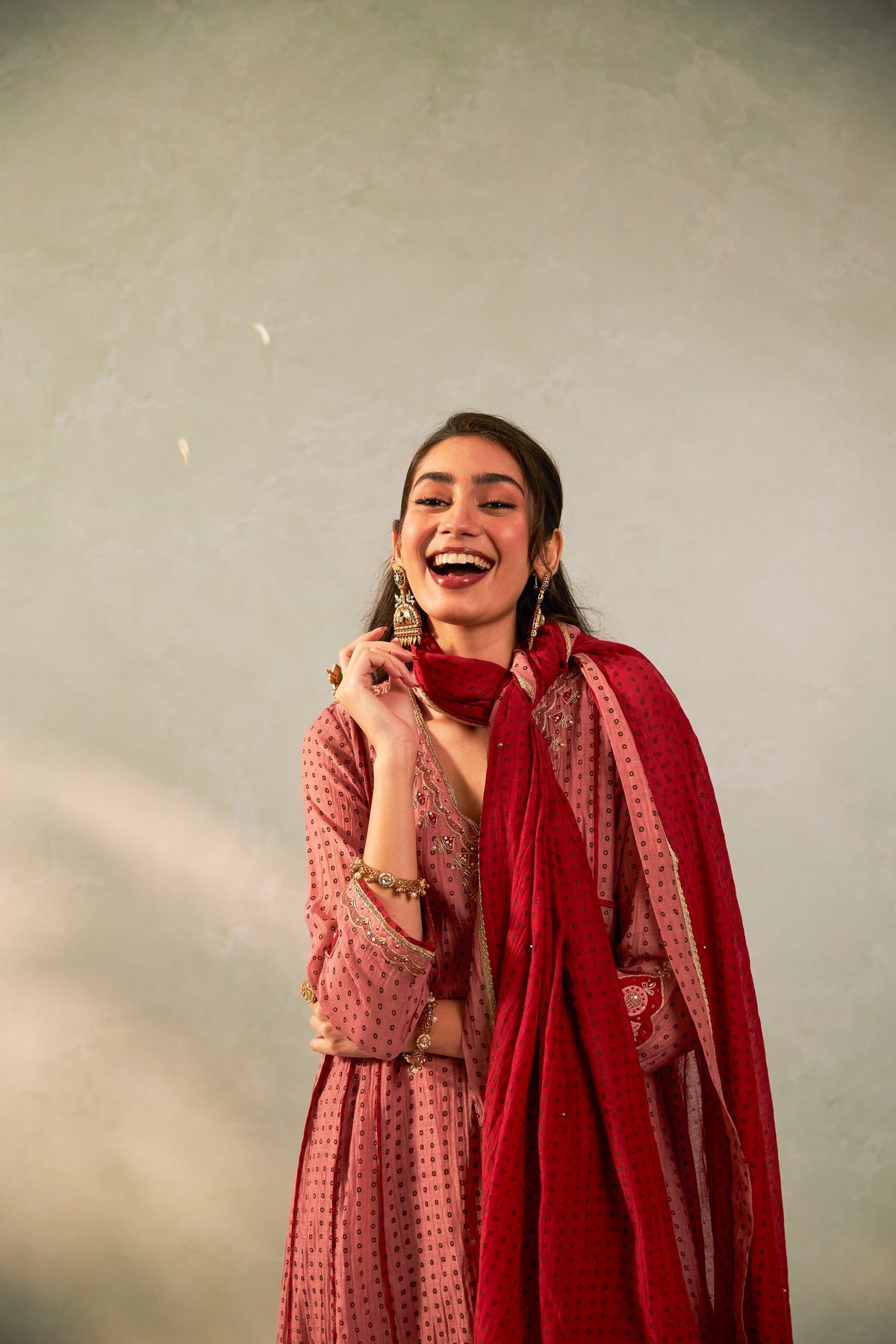 Bijli Begum Embroidered Dupatta - CiceroniDupattaPants and Pajamas