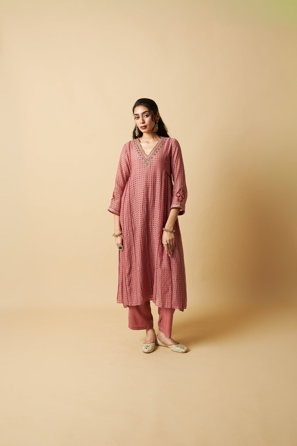 Bijli Begum Embroidered Kurta Set- Set of 2 - CiceroniKurta Set, Festive WearPants and Pajamas