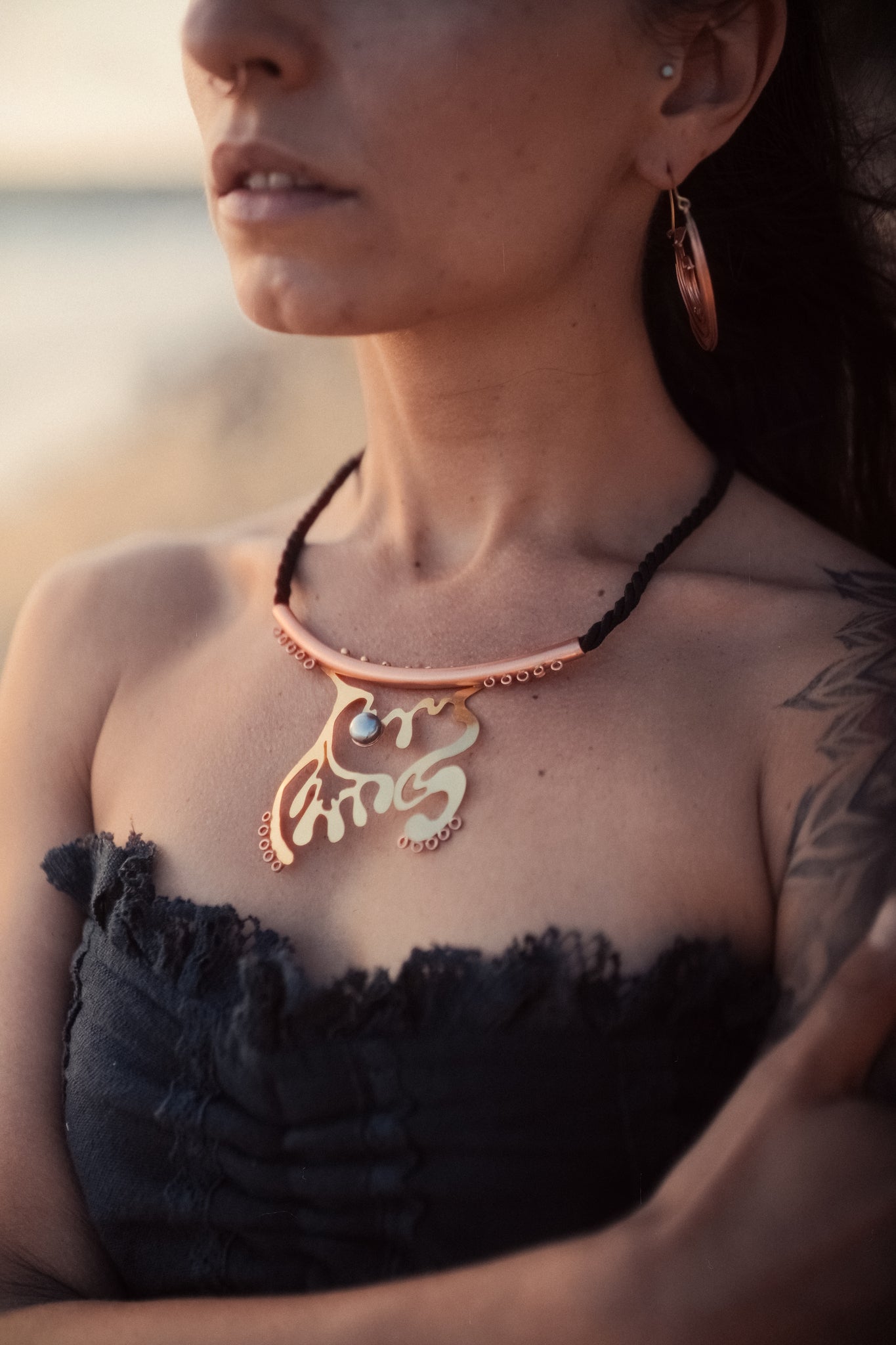 Bioluminescence Neckpiece - CiceroniNeckpiecePiku