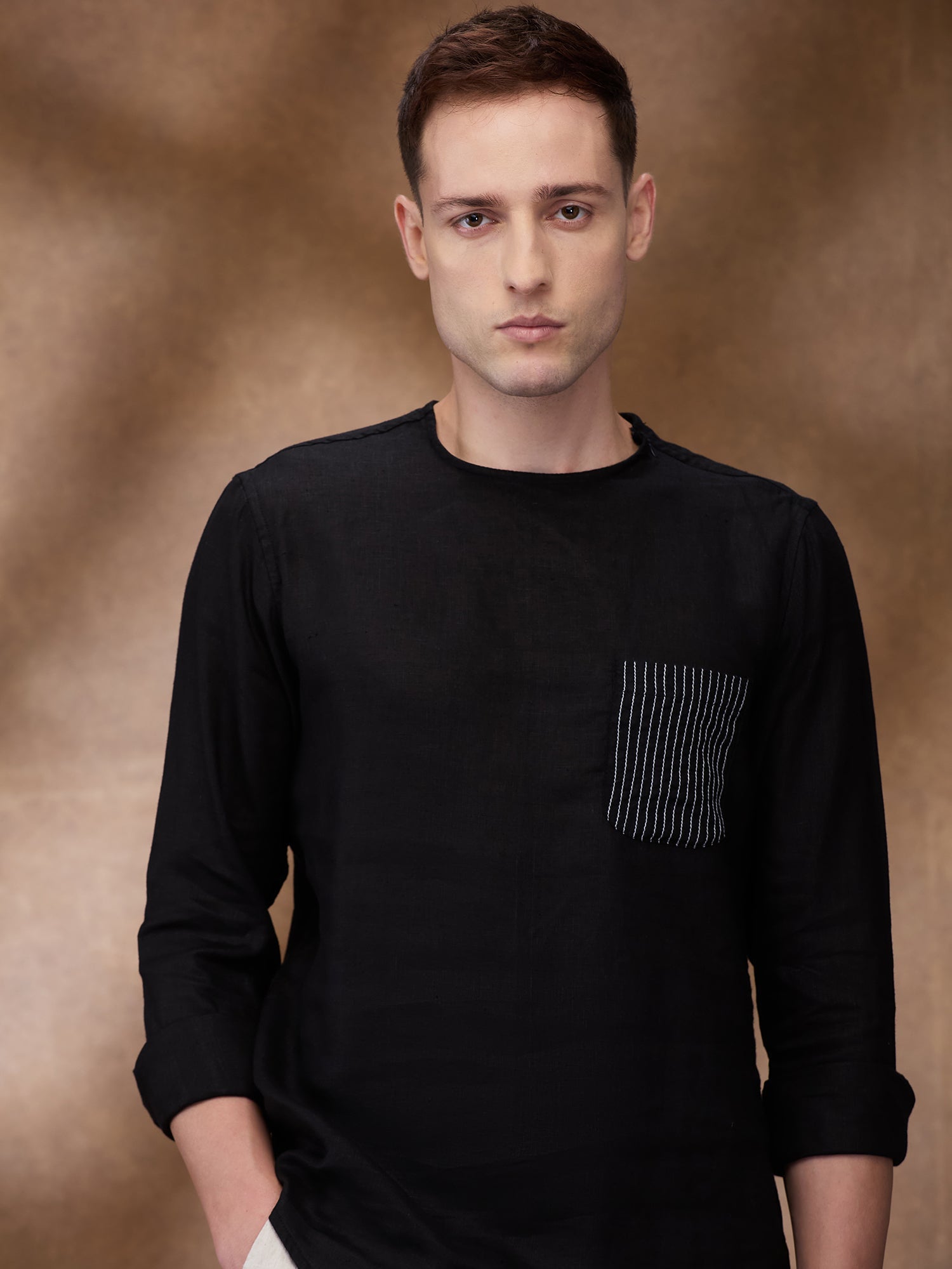 Black 100% Linen Zippered Kurta - CiceroniMen Shirtsbhrāta