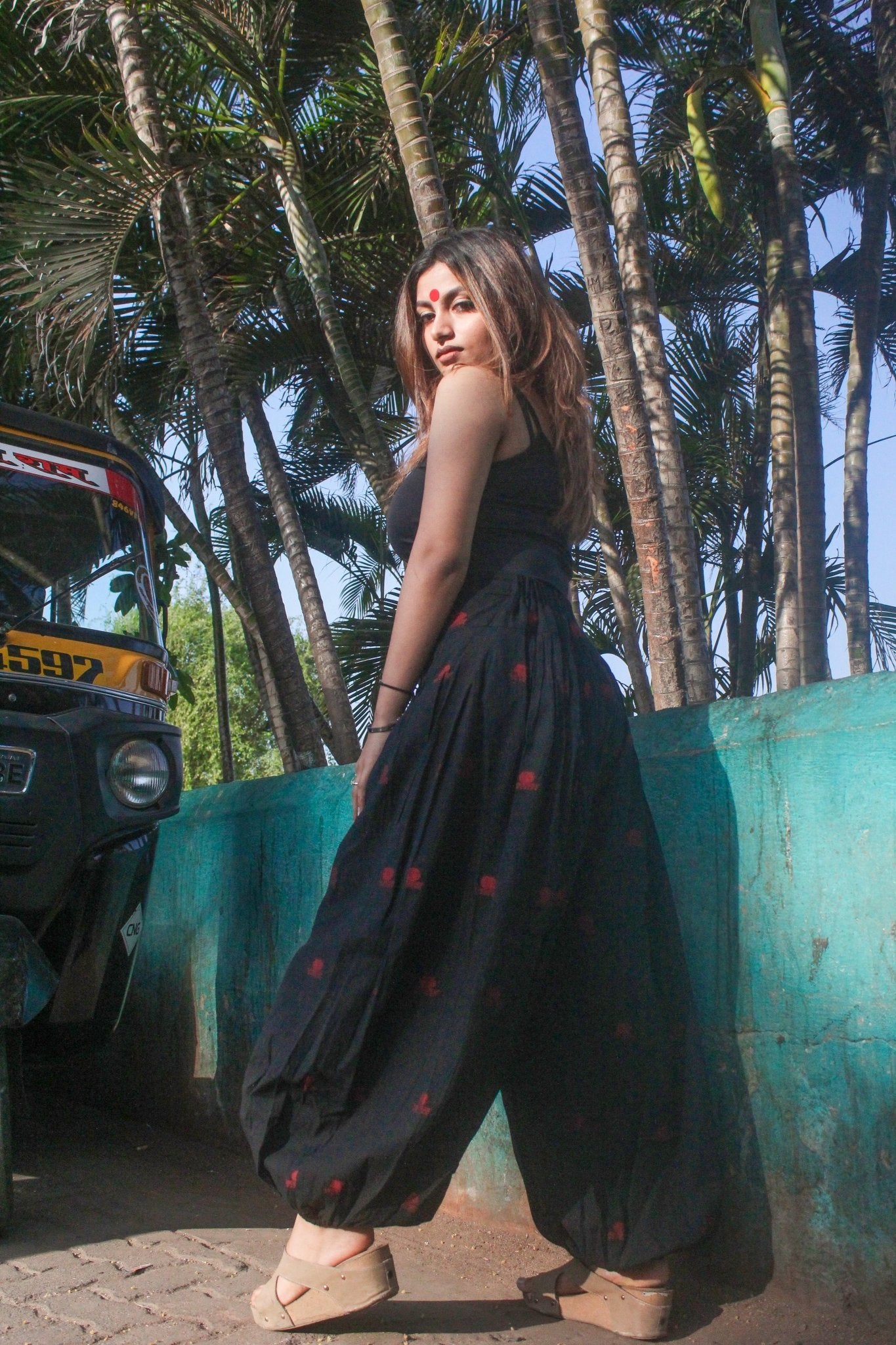 Black Flared Harem Pant in Jamdani - CiceroniPantsPrathaa