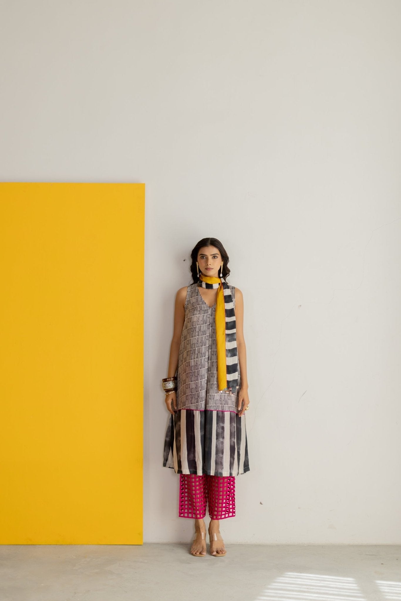 Black Ivory Printed Kurta Set - CiceroniKurta Set, Festive WearTussah
