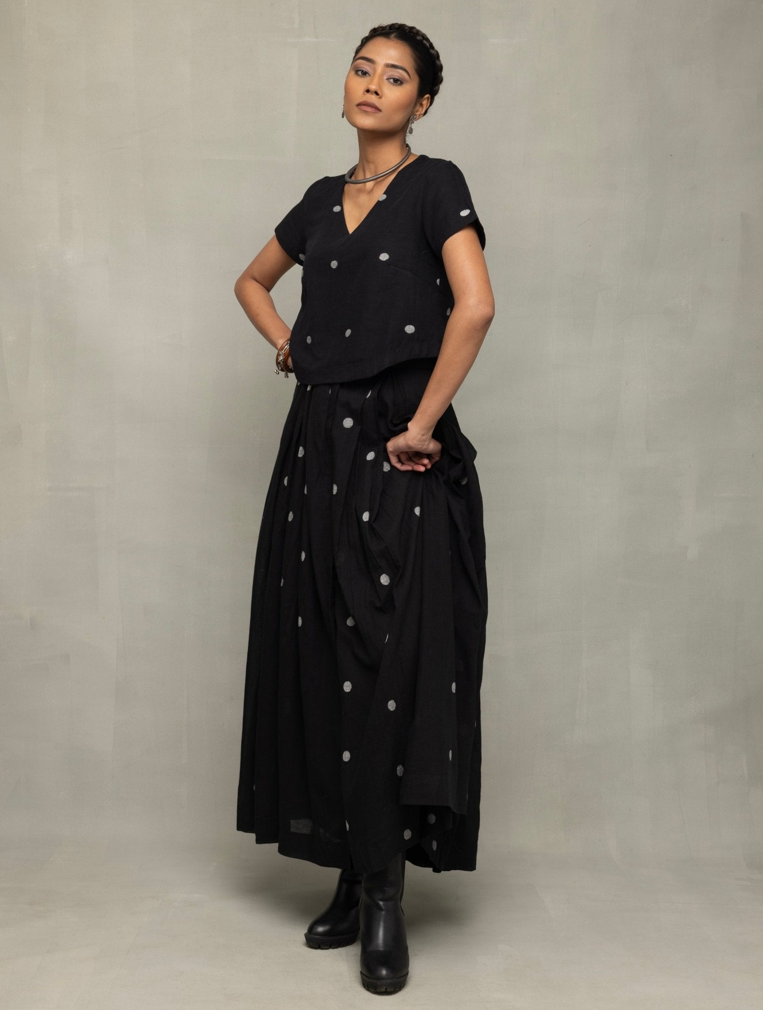 Black Polka Jamdani Skord - CiceroniSkirt SetSutra Art of Clothing