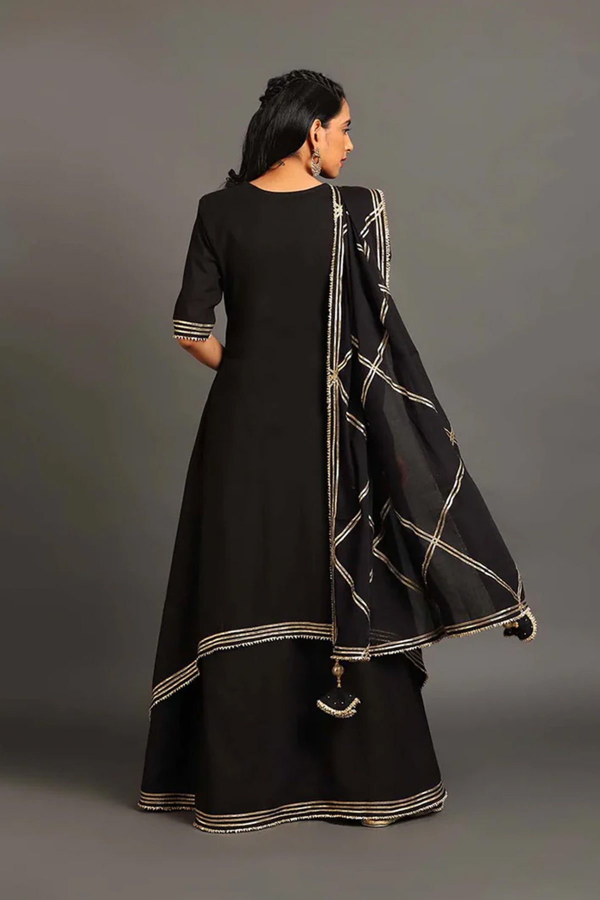Black Saira Double Layered Dress - CiceroniDressesOmaana