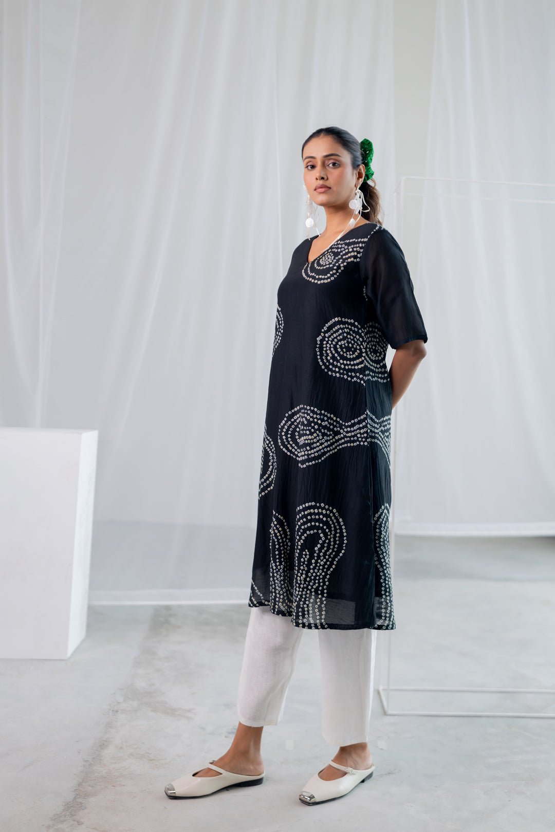 Black Sand Bandhani Kurta Set - CiceroniKurta Set, Everyday WearSilai Studio