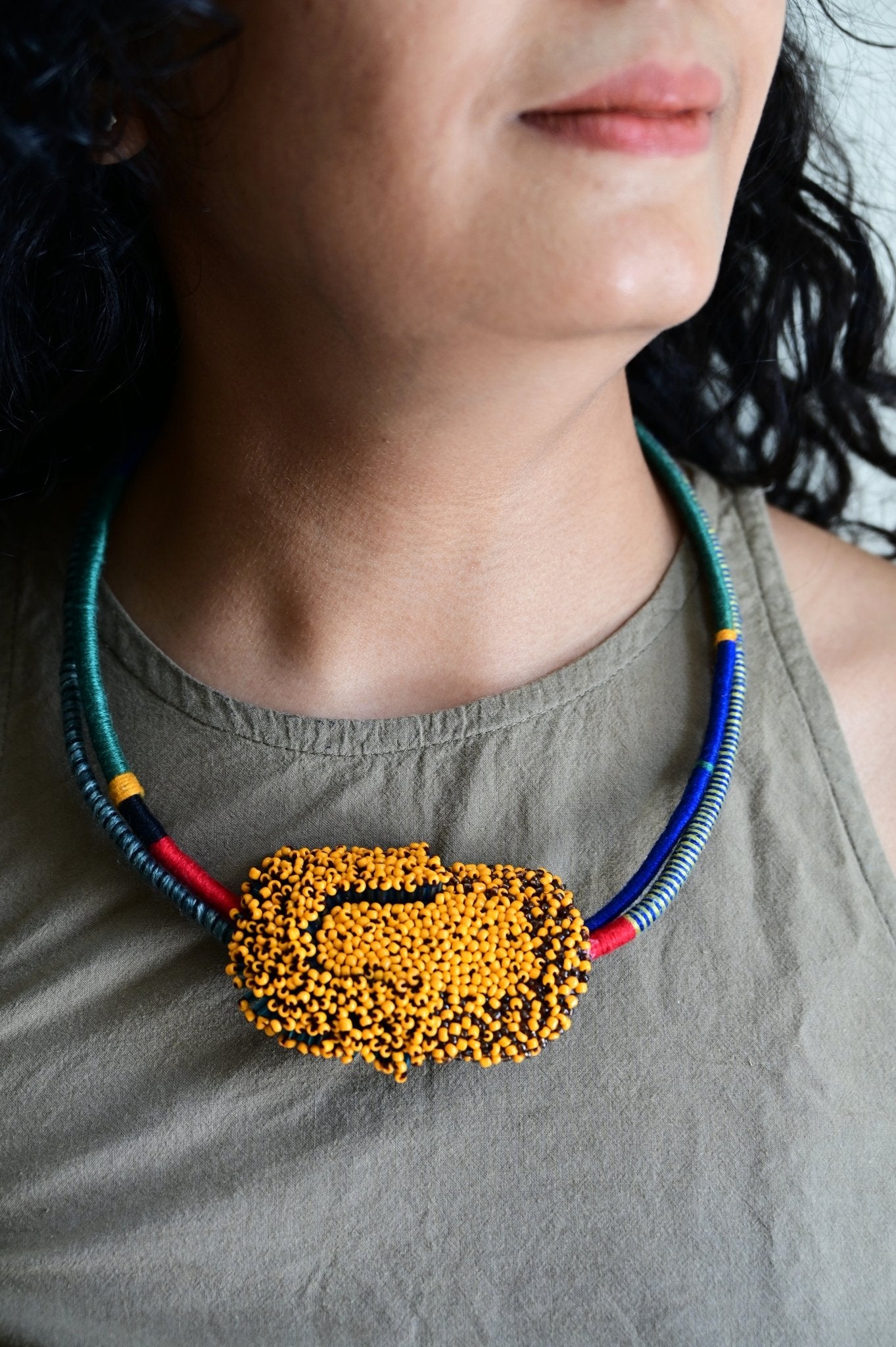 Bloom Sculpture Neckpiece - Brown - CiceroniNeckpieceBandish