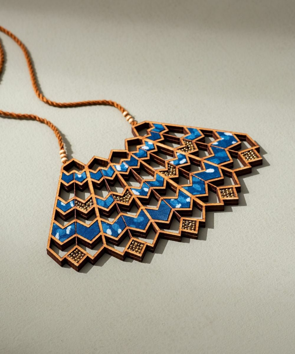 Blue Wave Pattern Kalamkari Necklace - CiceroniNecklaceWhe by Abira