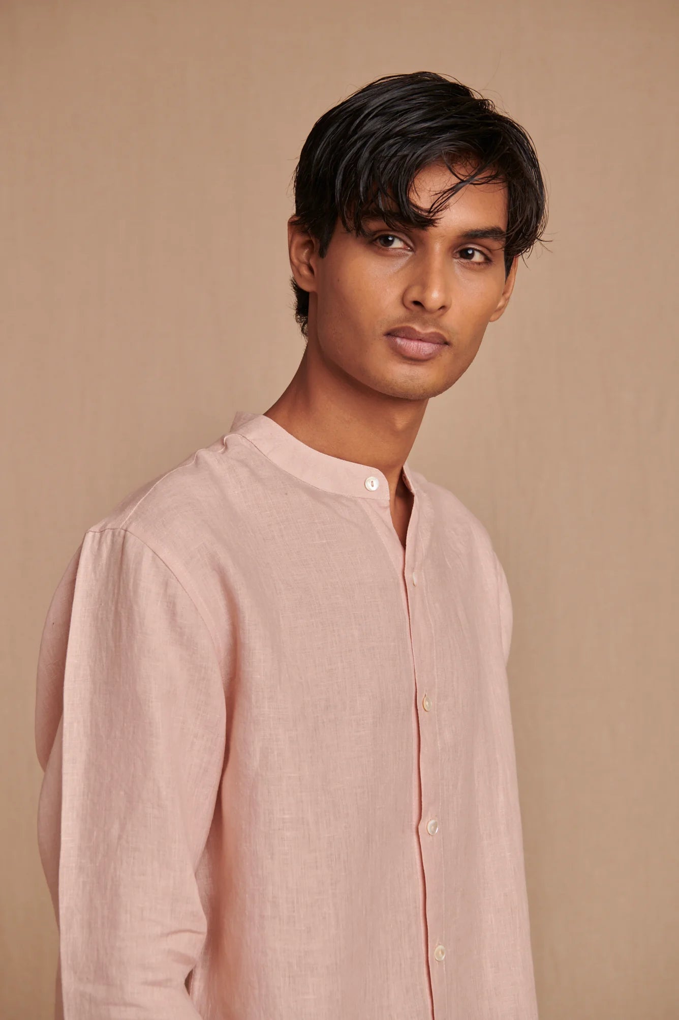 Blush Linen Men's Band Collar Shirt - CiceroniShirtSaphed