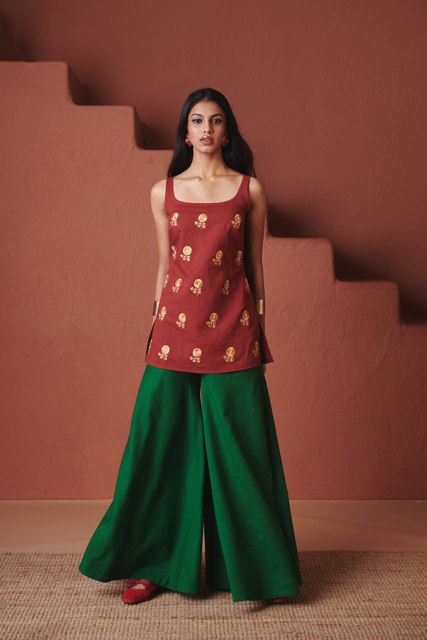 Brick Paan Co - Linen Sleeveless Sharara Set - CiceroniKurta Set, Everyday WearSaphed
