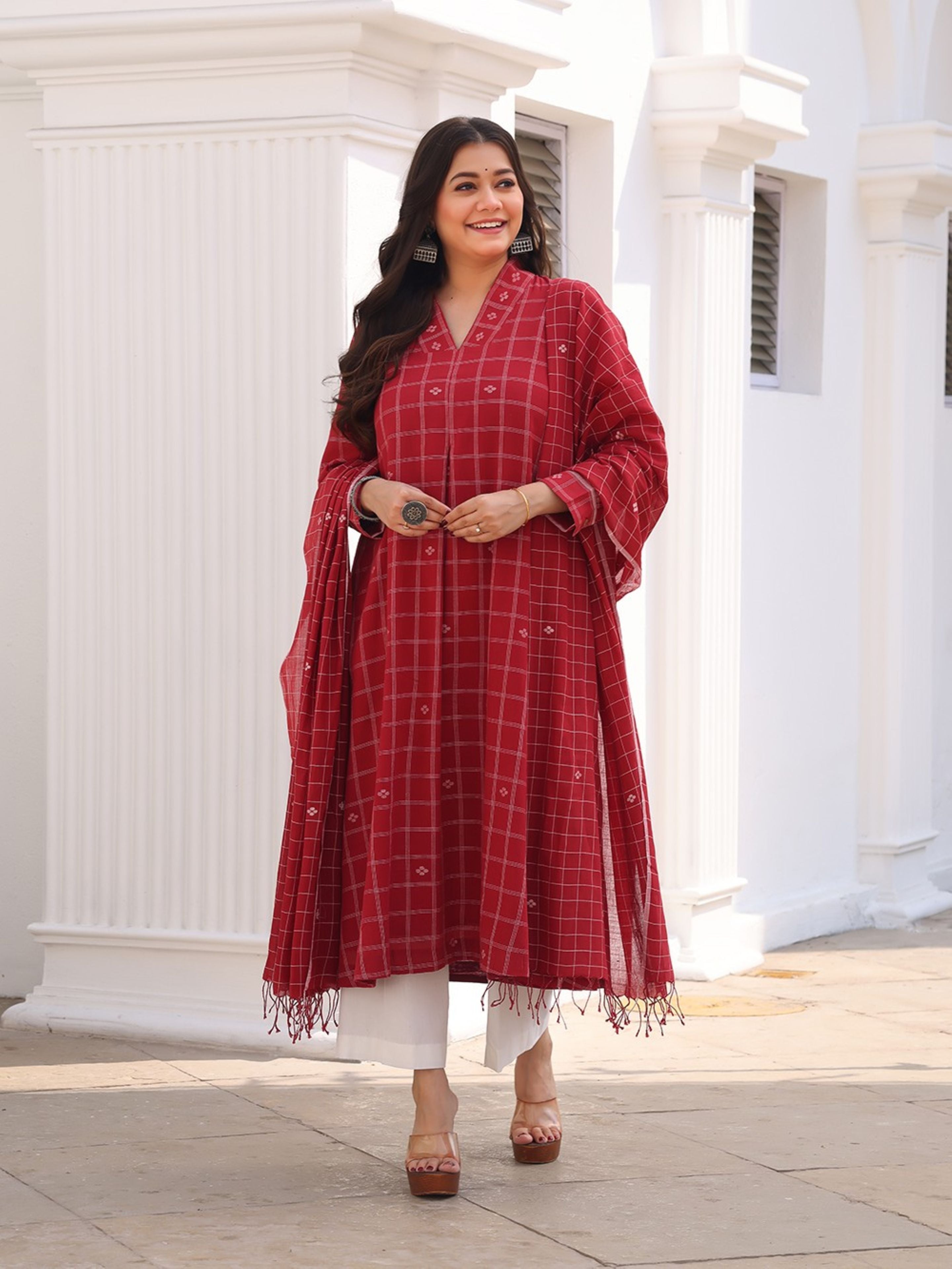 Brick Red Handwoven Checks Jamdani Cotton Kurta Set With Dupatta - CiceroniKurta Set, Everyday WearSutra Art of Clothing