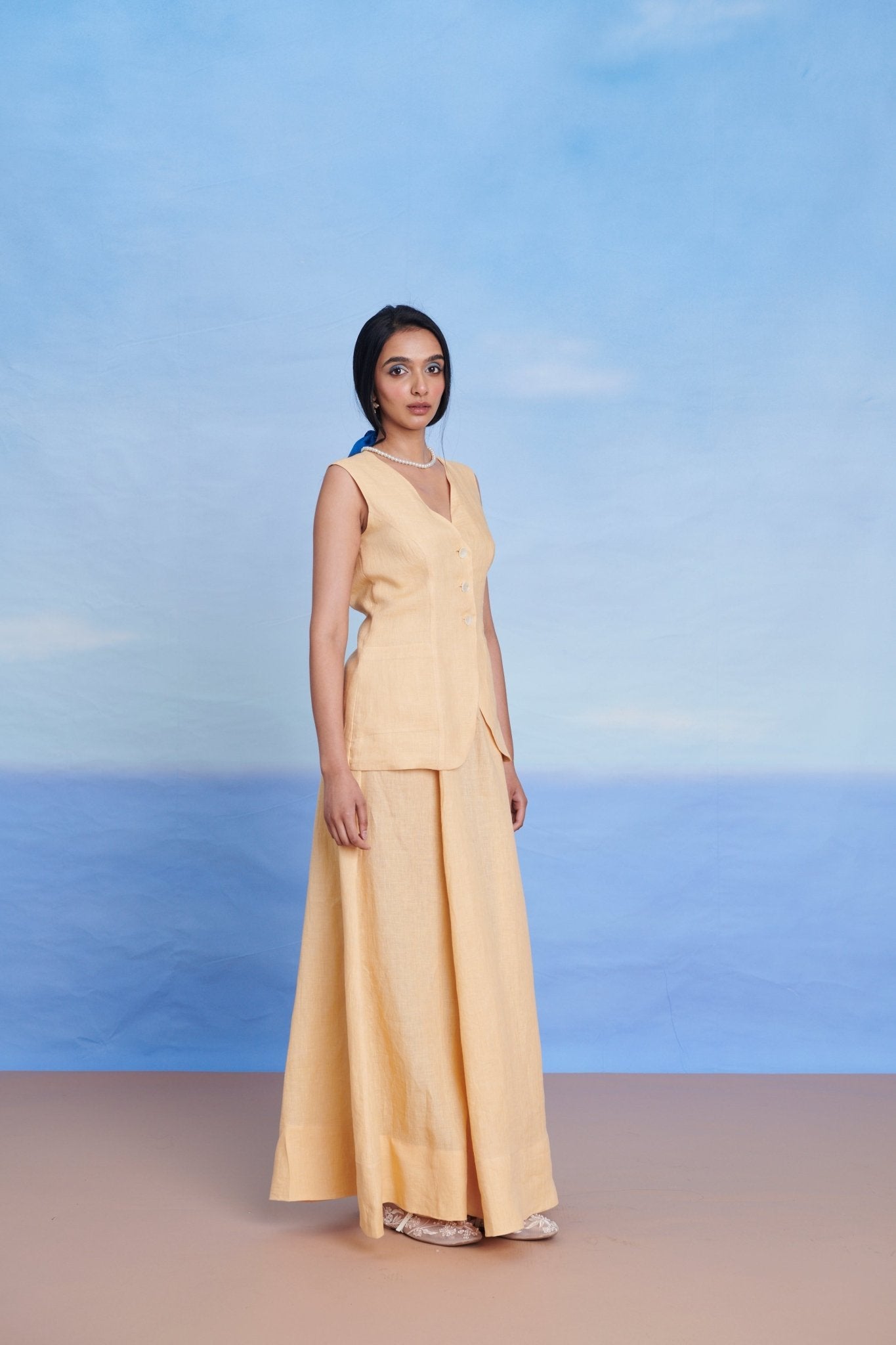 Butterscotch Linen V - Neck Vest - CiceroniVestSaphed