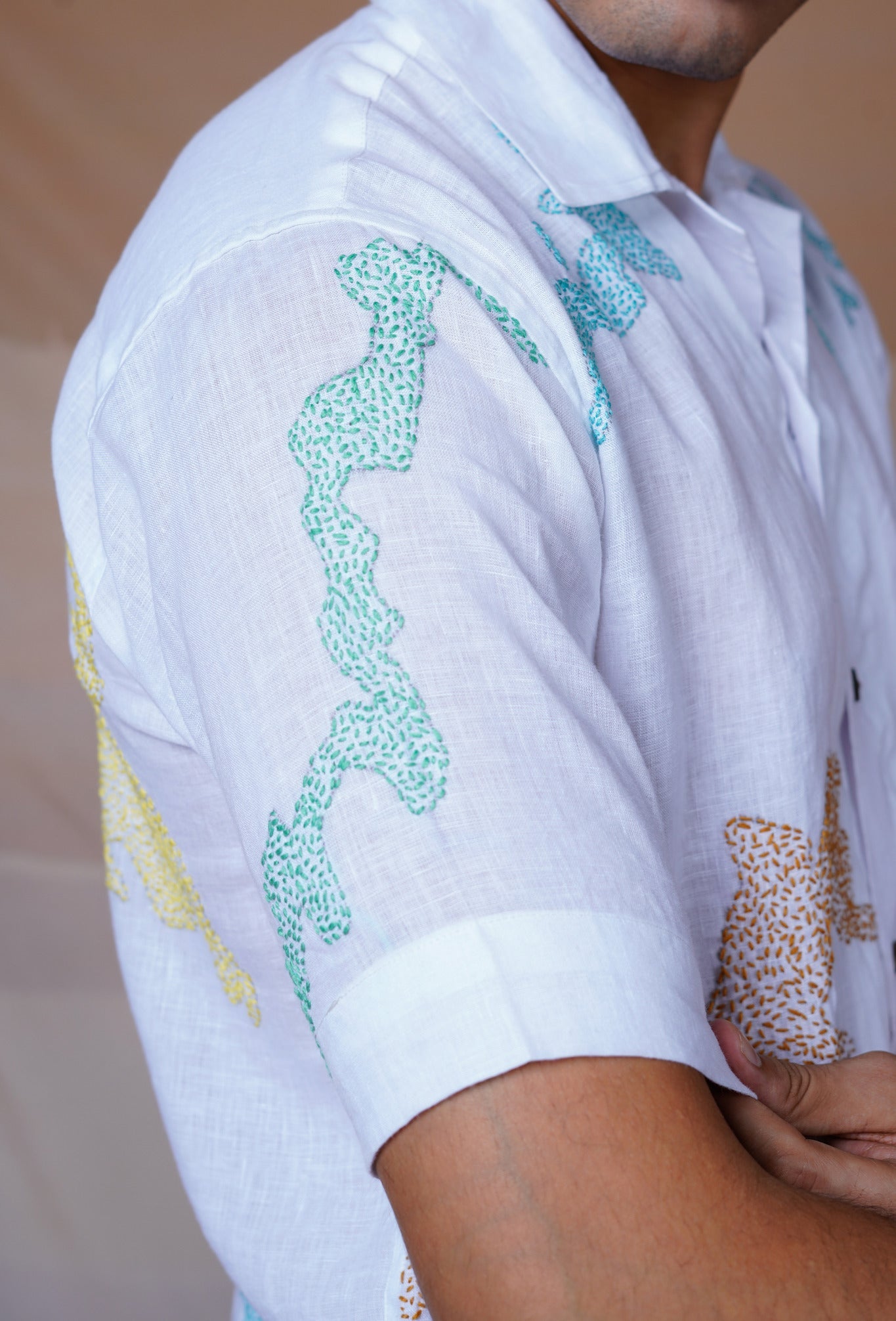 Canvas of Colours 2.0 - Hand Embroidered Unisex Linen Shirt - CiceroniShirtsCultura Studio