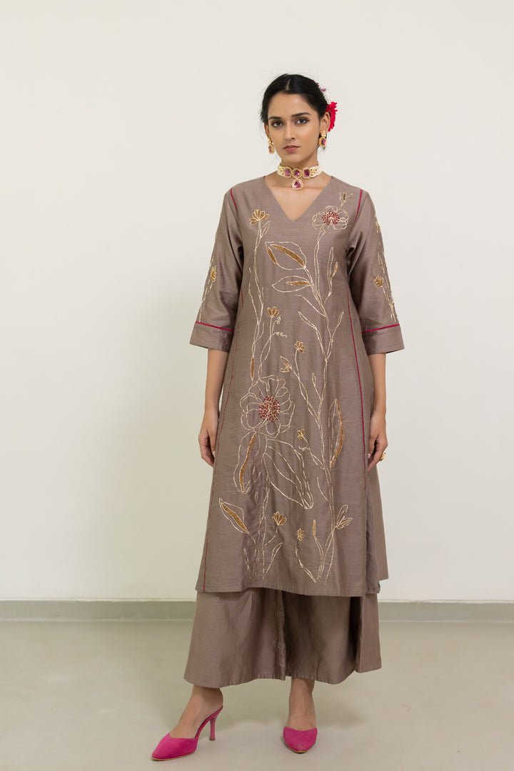 Chhayaa Embroidered Kurta Set - CiceroniKurta Set, Festive WearSilai Studio