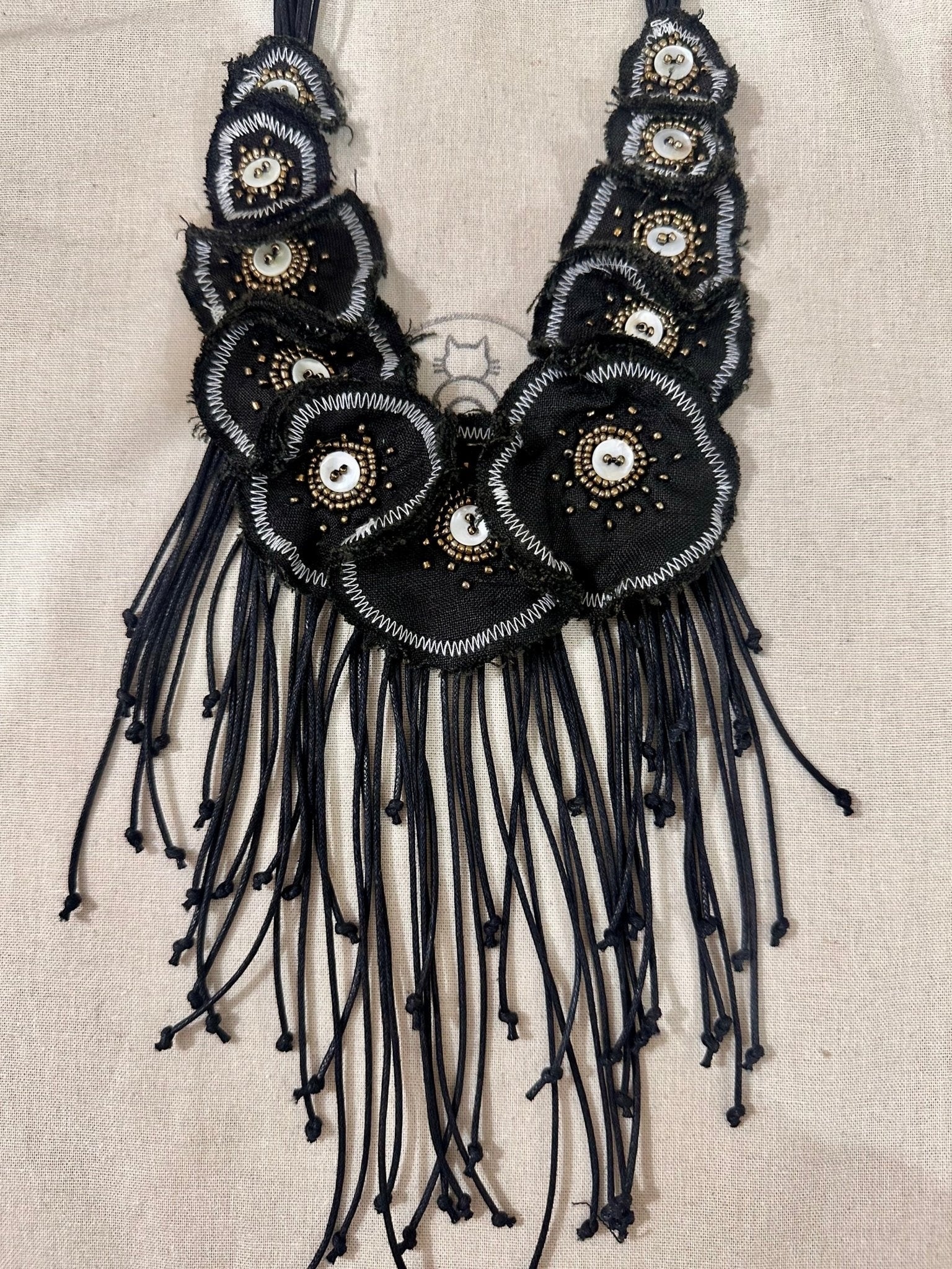 Circular Fabric Neckpiece - Black - CiceroniNeckpieceNine Lives
