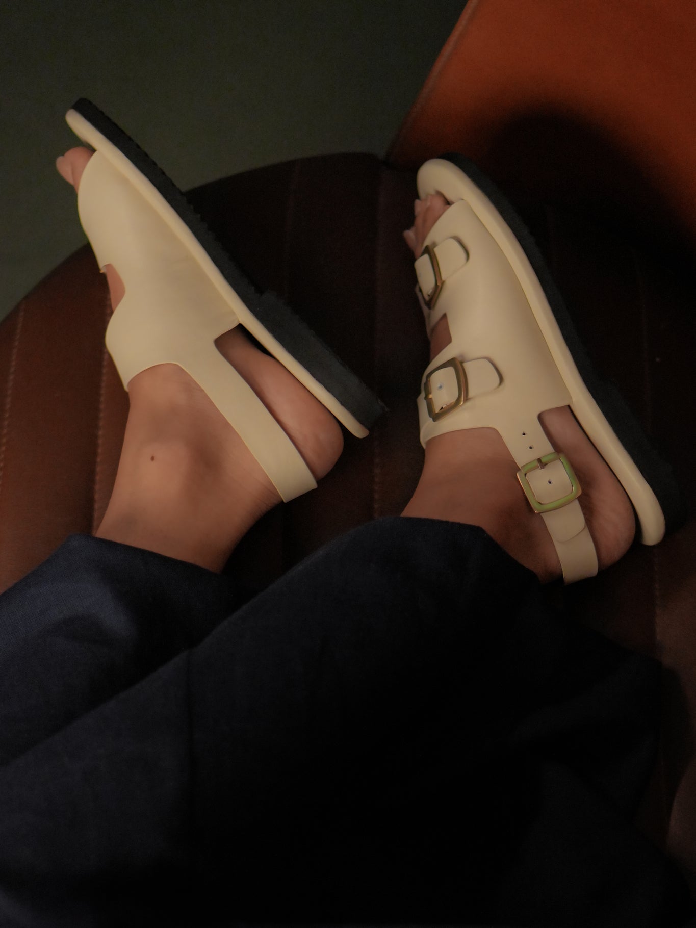 Classic Two Strap Leather Women's Sandals - Ivory - CiceroniSandalsSlomotion