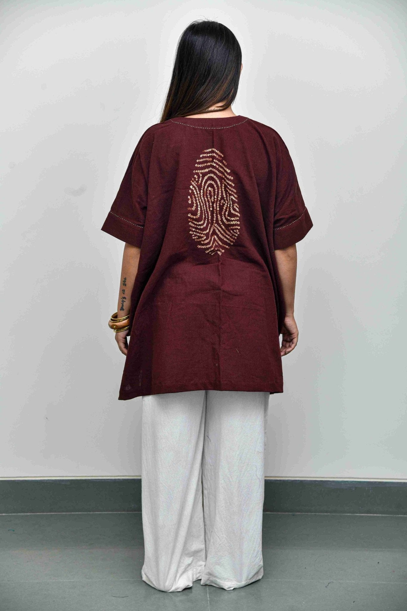 Cocoa Fingerprint Top - CiceroniTopsYD Aashiya