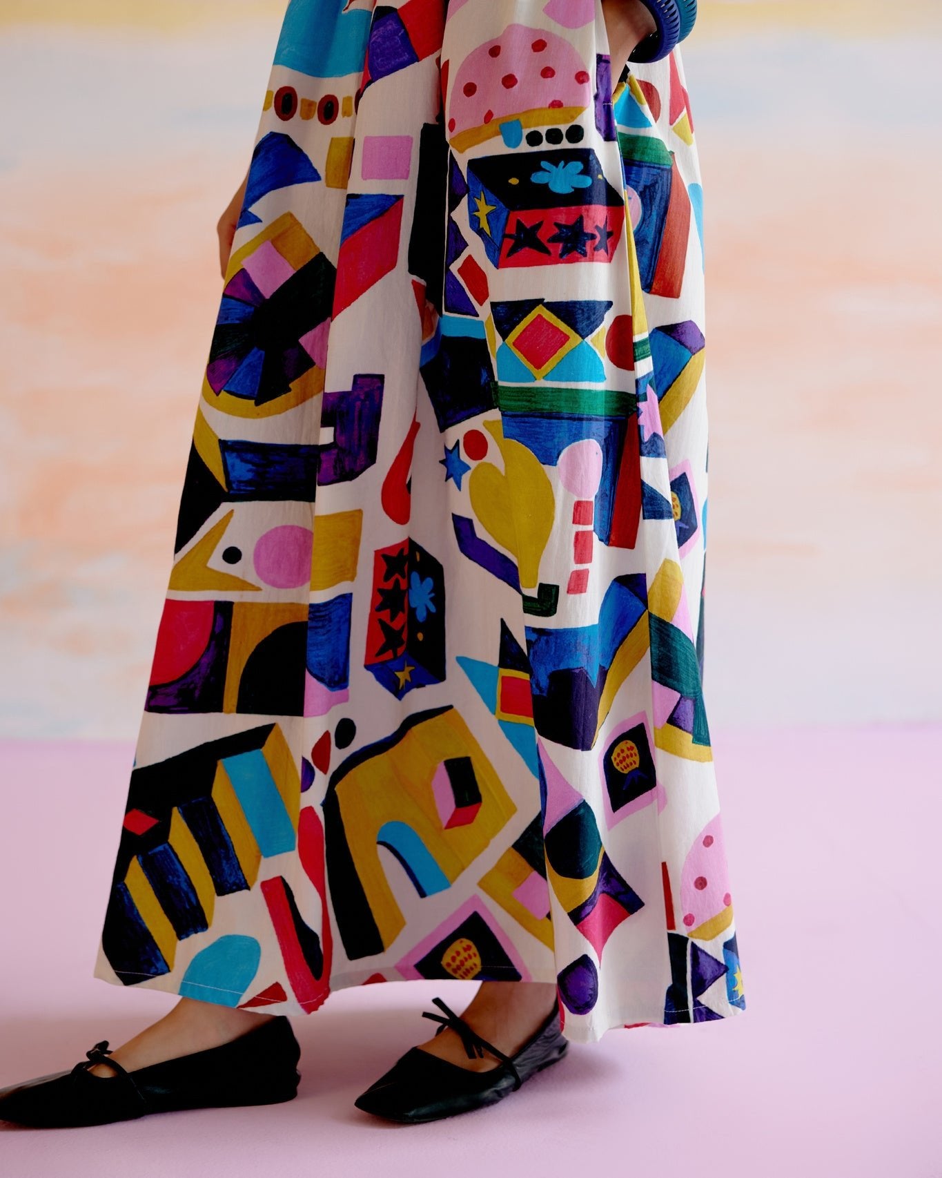 Como Maxi Dress in Arcade Print - CiceroniDressesHappi Space