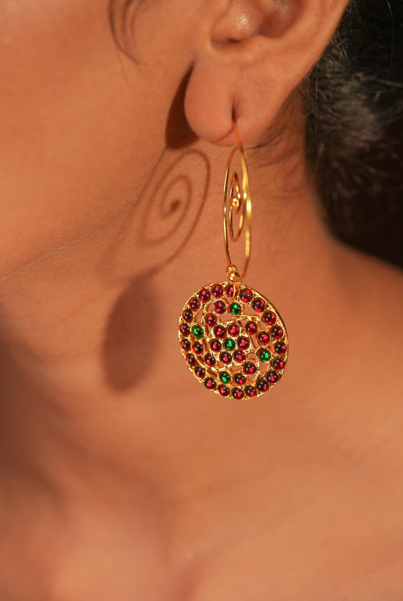 Contemporary Earring with Spiral Hook and Round Motif - CiceroniEarringsAarika