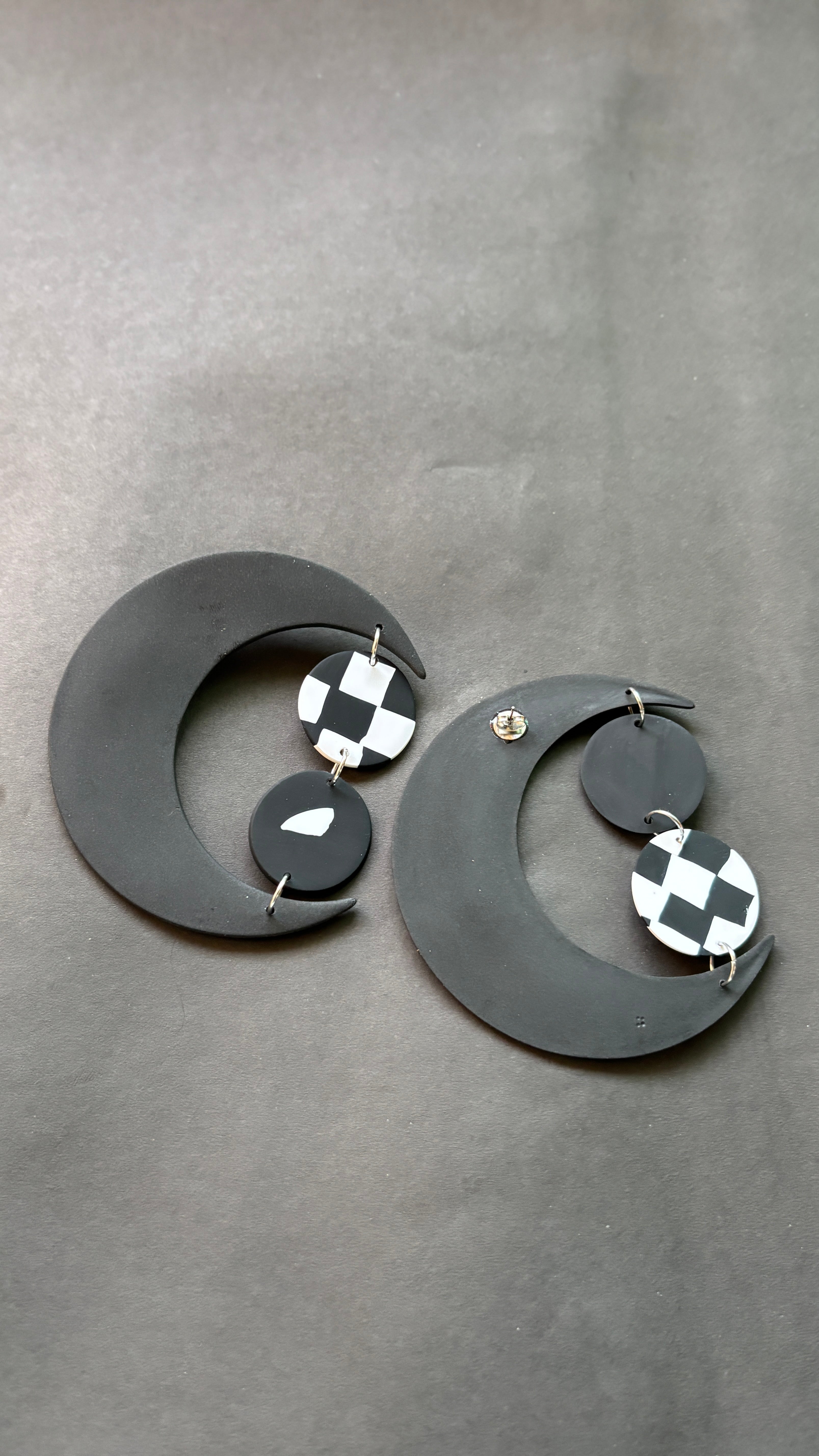 Contemporary Moon - White and Black - CiceroniEarringsColoured Ears