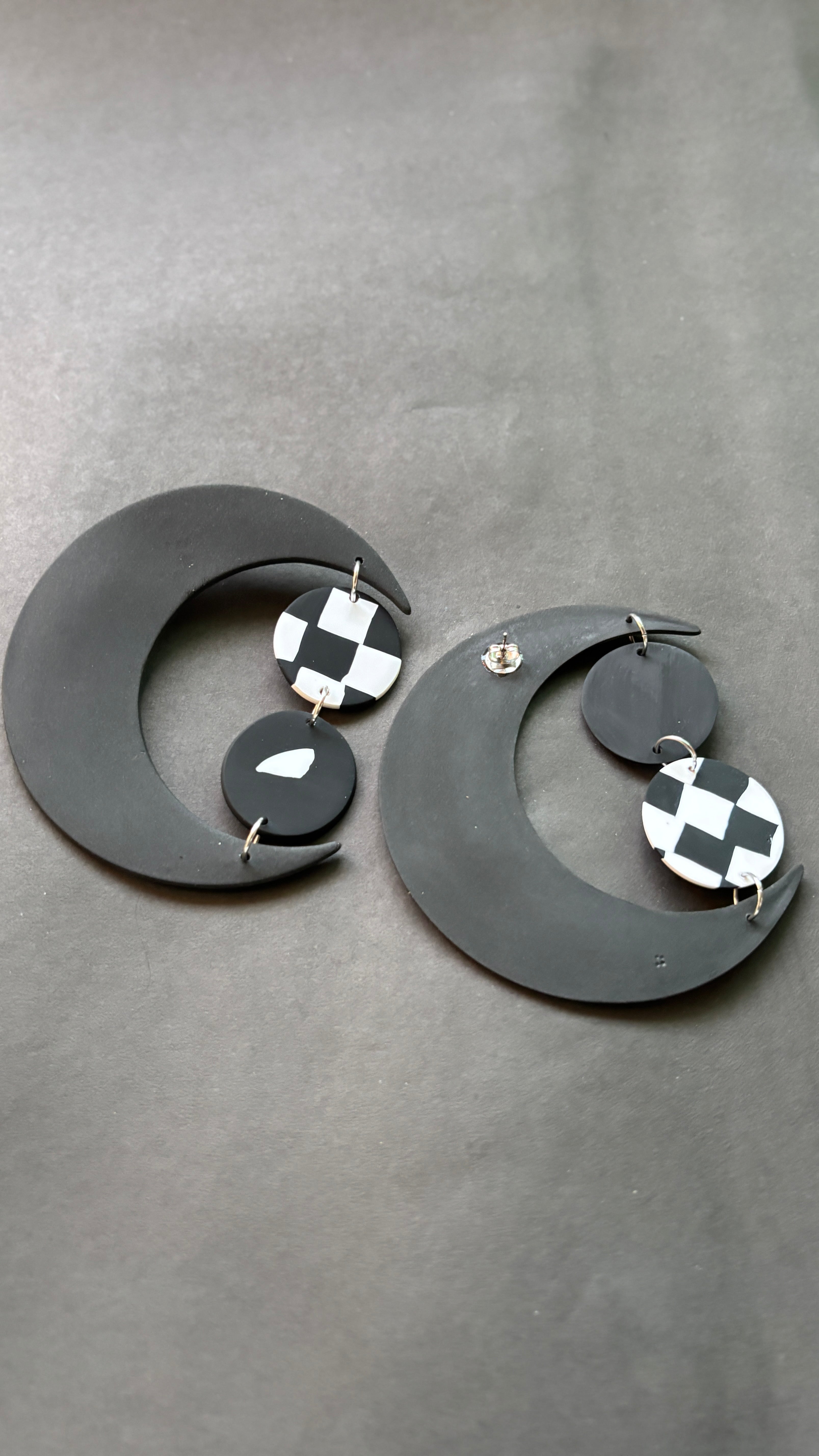 Contemporary Moon - White and Black - CiceroniEarringsColoured Ears