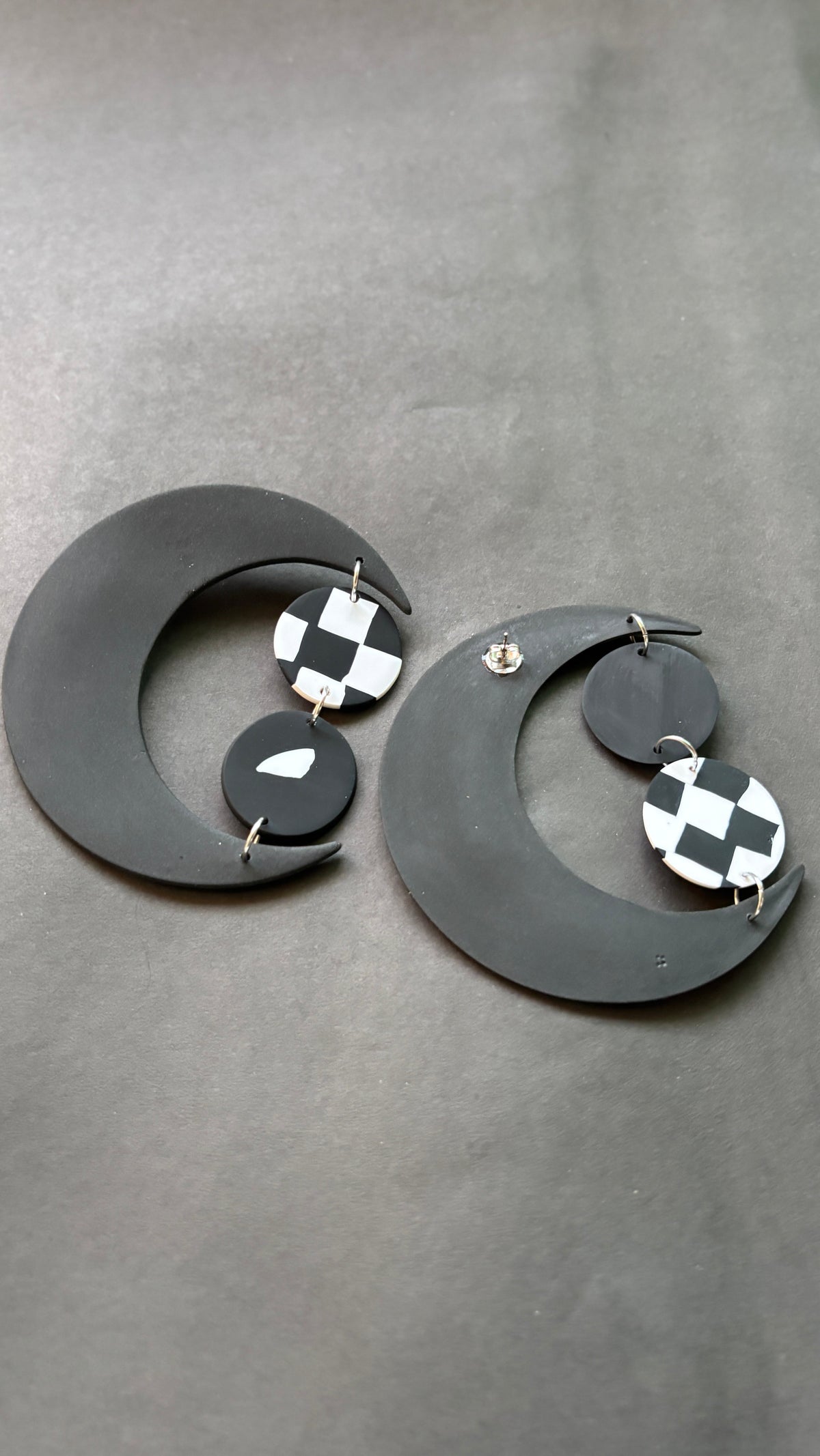 Contemporary Moon - White and Black - CiceroniEarringsColoured Ears