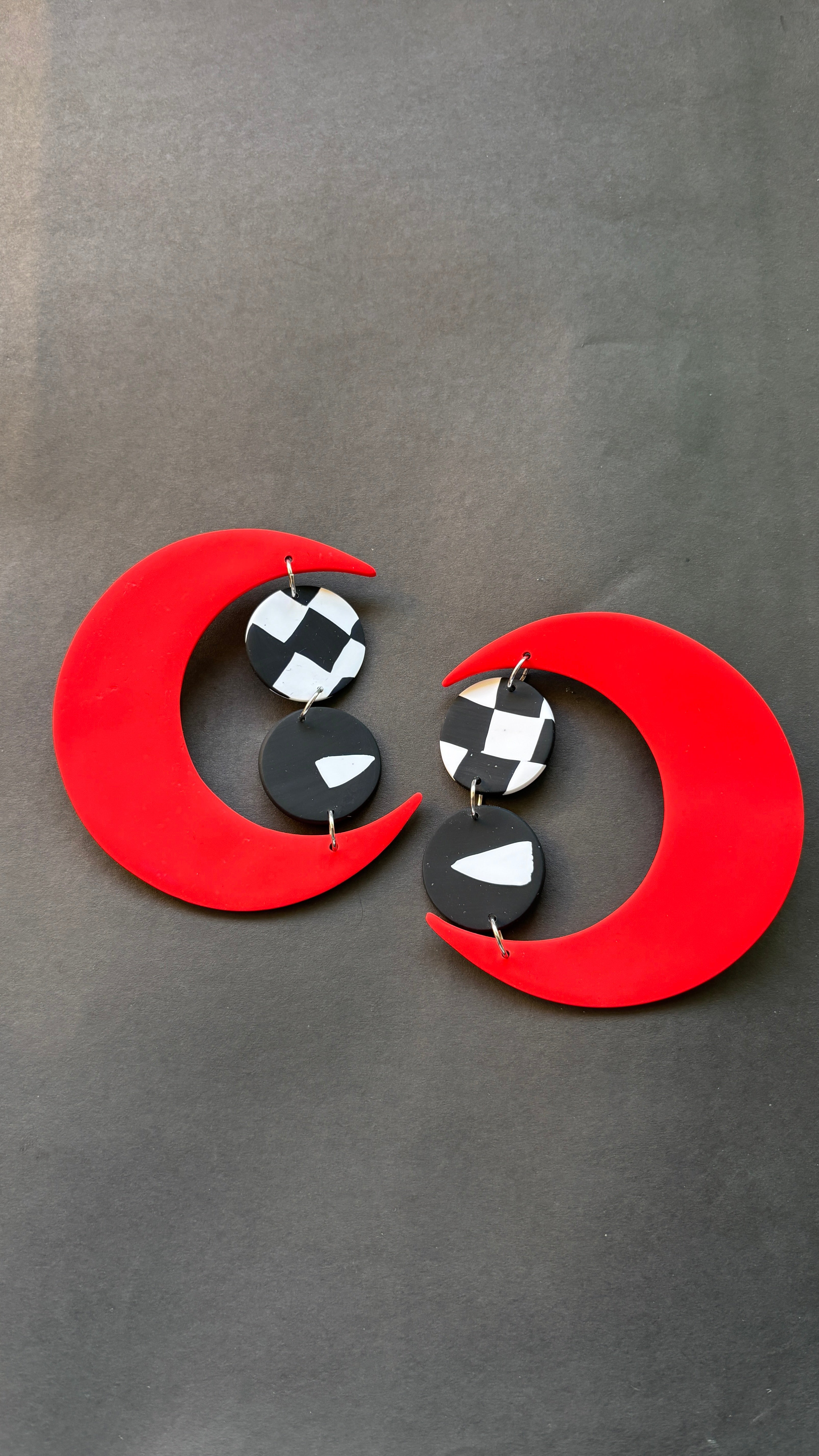 Contemporary Moon - CiceroniEarringsColoured Ears