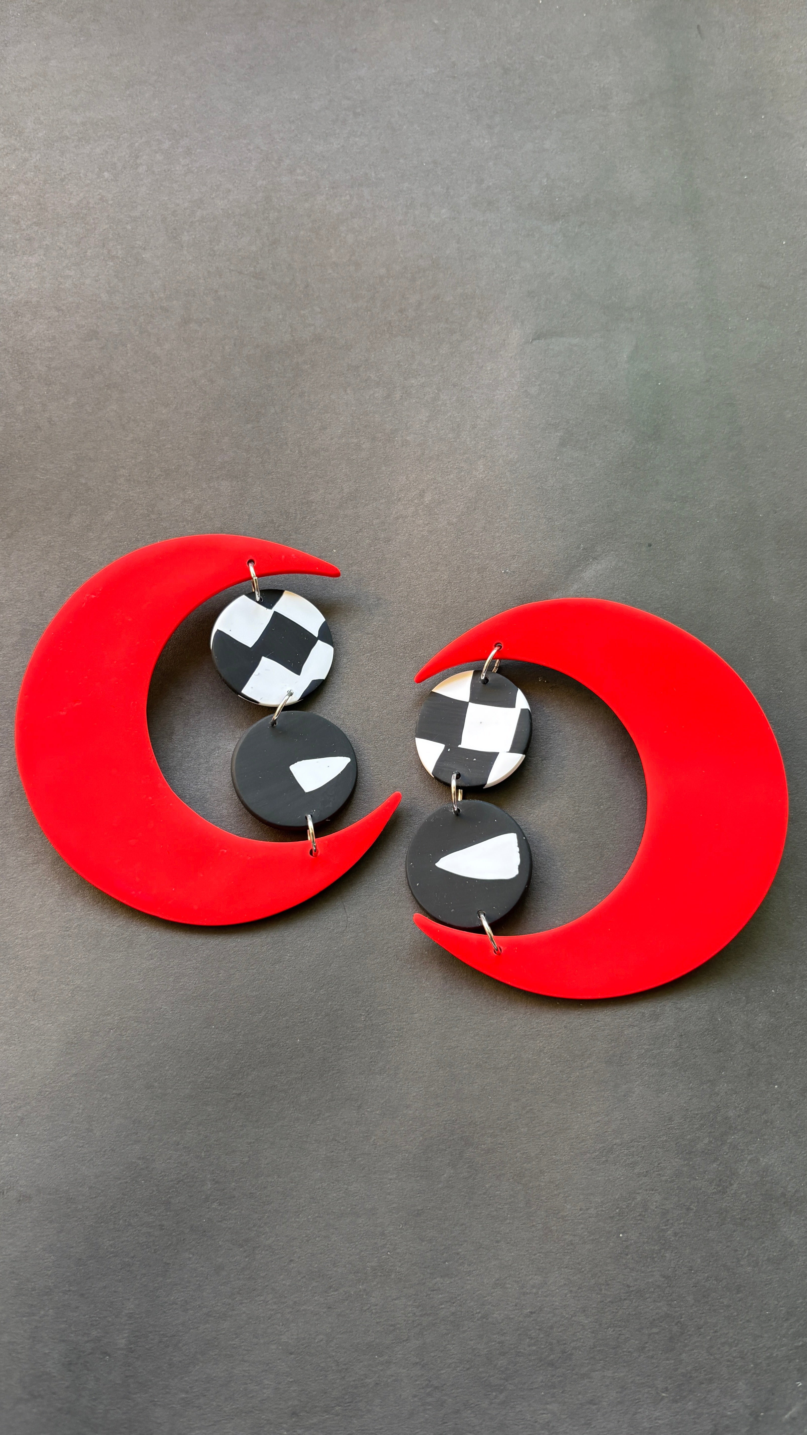 Contemporary Moon - CiceroniEarringsColoured Ears