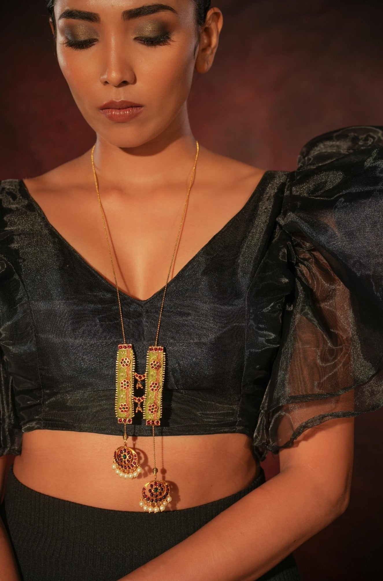 Contemporary Temple Necklace - CiceroniNecklaceAarika