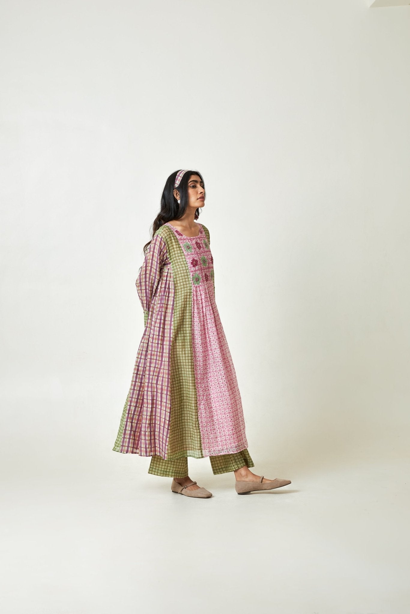 Coral Haze Block Printed Kurta Set - CiceroniKurta SetPants and Pajamas