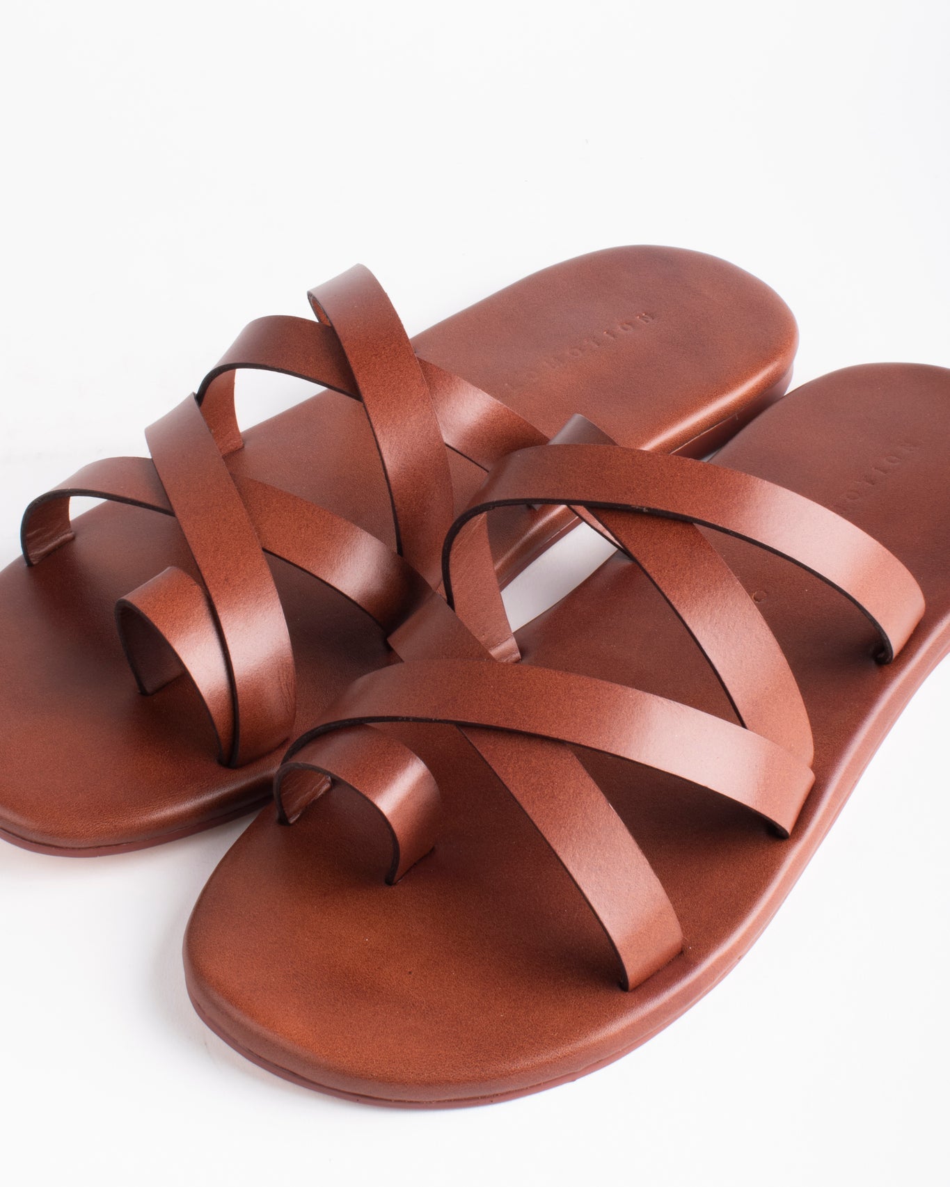 CrissCross Men's Chappals - CiceroniFlatsSlomotion