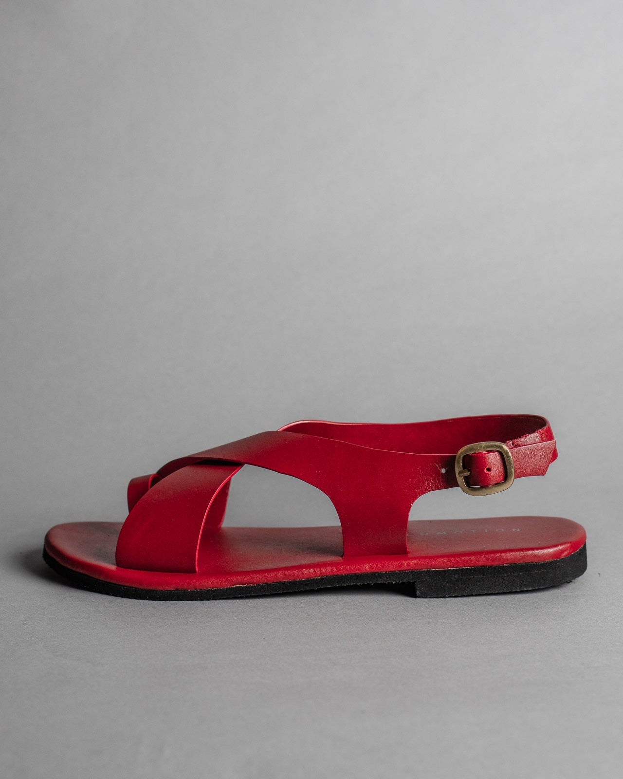 Crossover Strap Leather Women's Sandals - Cherry Red - CiceroniSandalsSlomotion