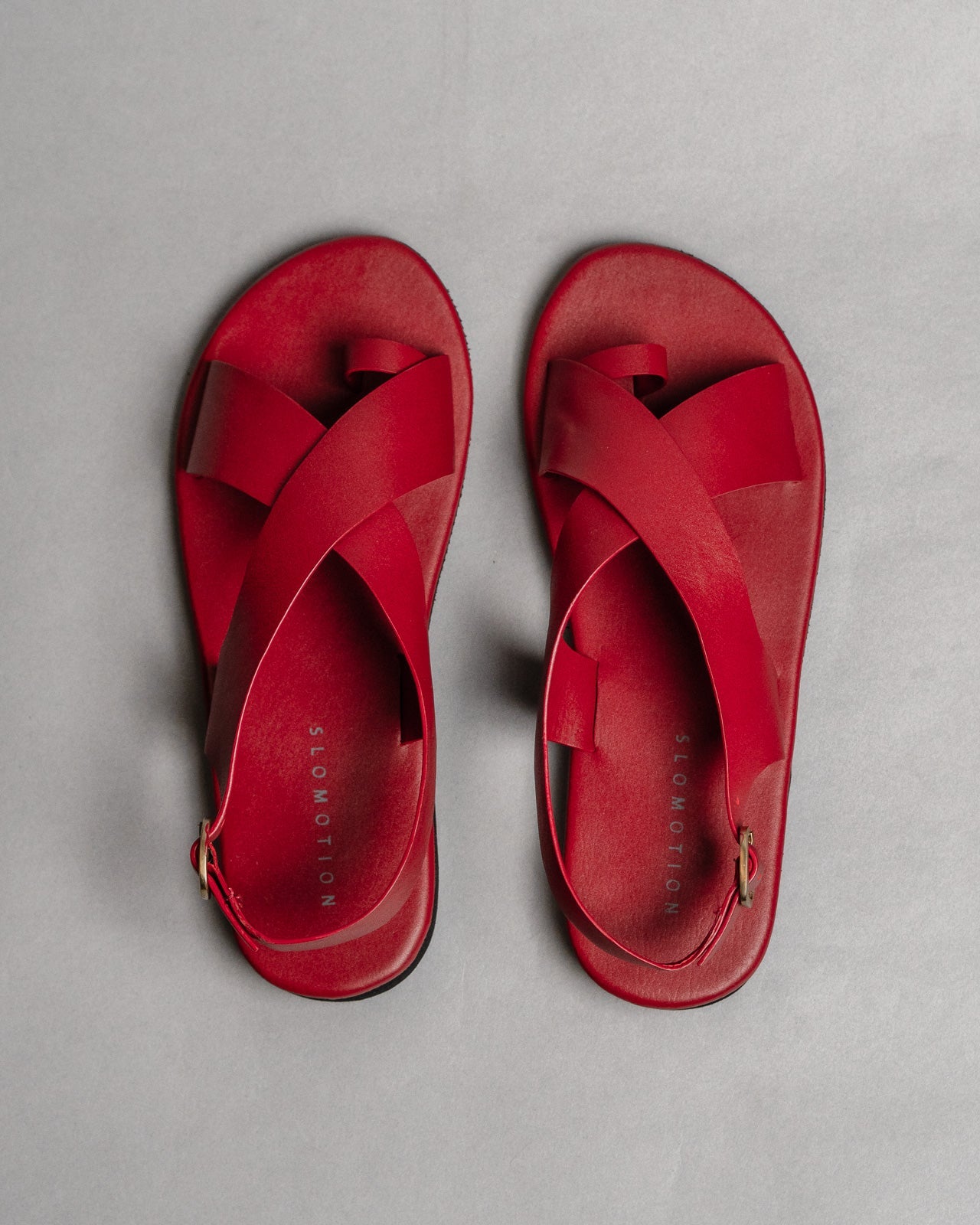 Crossover Strap Leather Women's Sandals - Cherry Red - CiceroniSandalsSlomotion