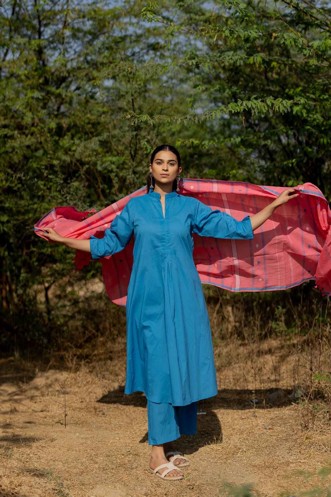 Cyan Blue Kurta Set with Pink Jaamdani Dupatta - CiceroniKurta Set, Everyday WearMaidaan