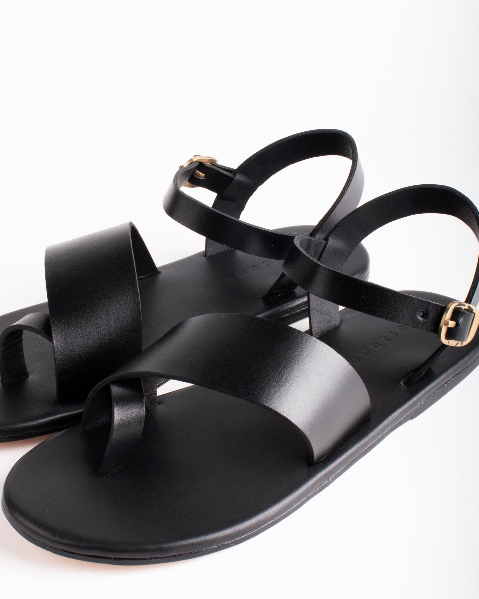 Diagonal Strap Sandals - CiceroniSandalsSlomotion